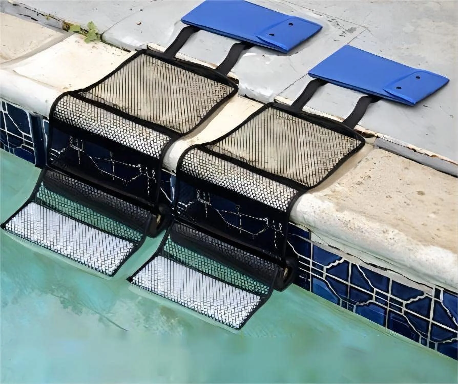 2 Pack Pool Animal Escape Ramp, Saves Frogs and Other Critters from Drowning