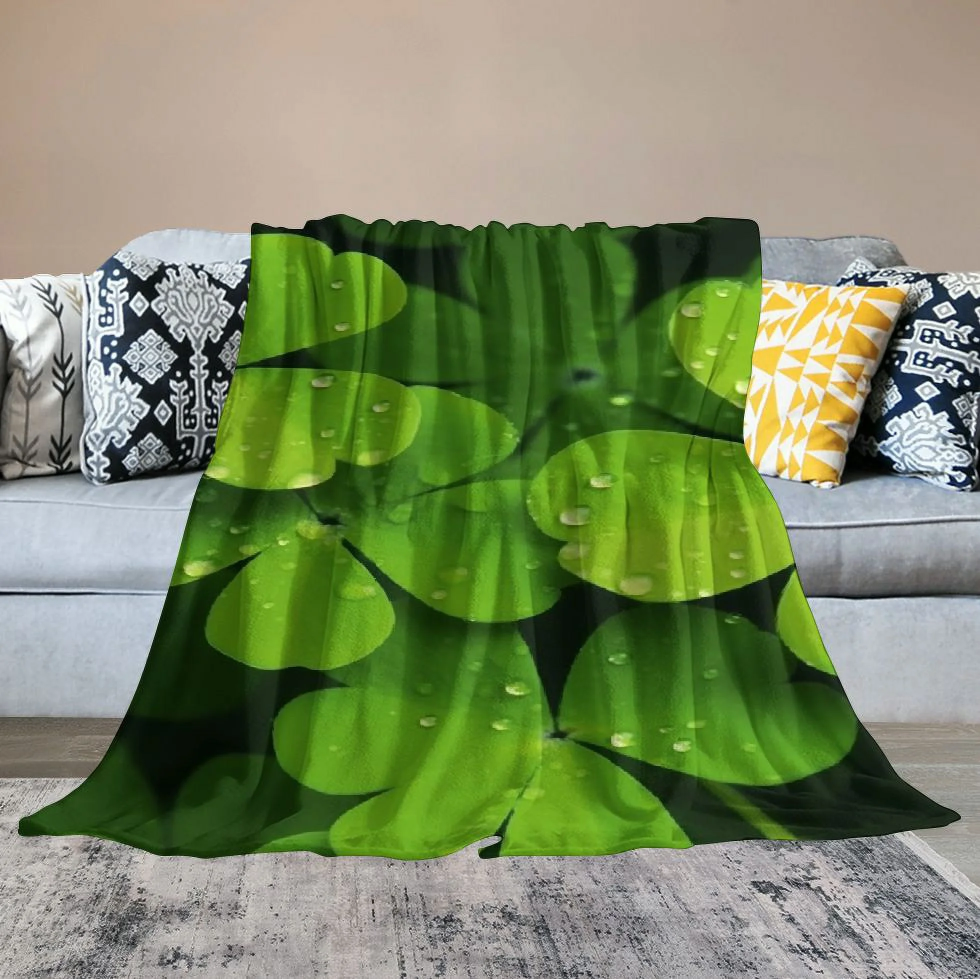 EastSmooth Green Leaf Blanket Flannel Plant Throw Blankets Soft Plush Giant Leaf Blanket Leaves Design for Bed Couch and Sofa Leaf Blanket Leaf Design Accent for Plant Lovers