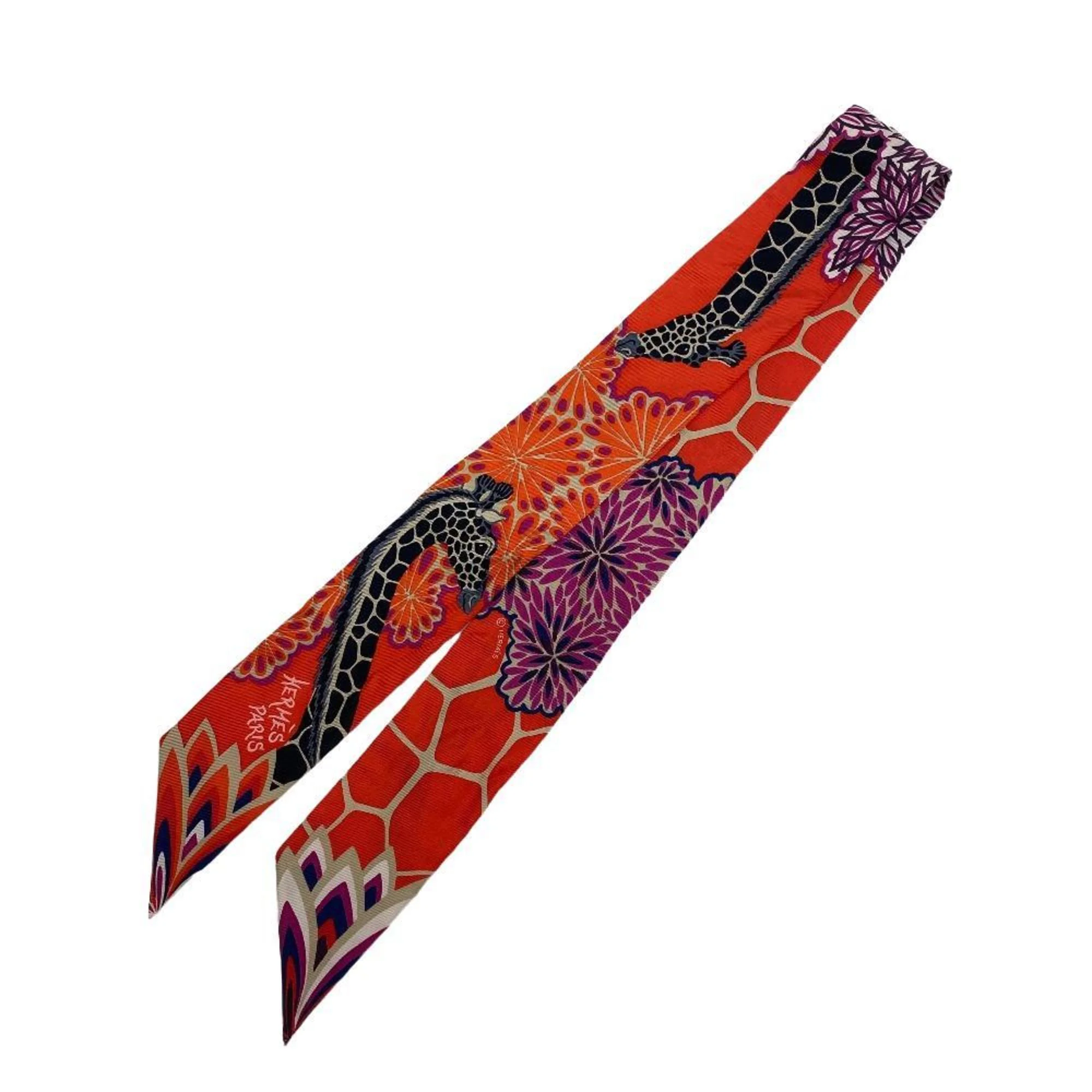 Pre-Owned HERMES THE THREE GRACES Three Graces Scarf Orange Ladies (Fair)