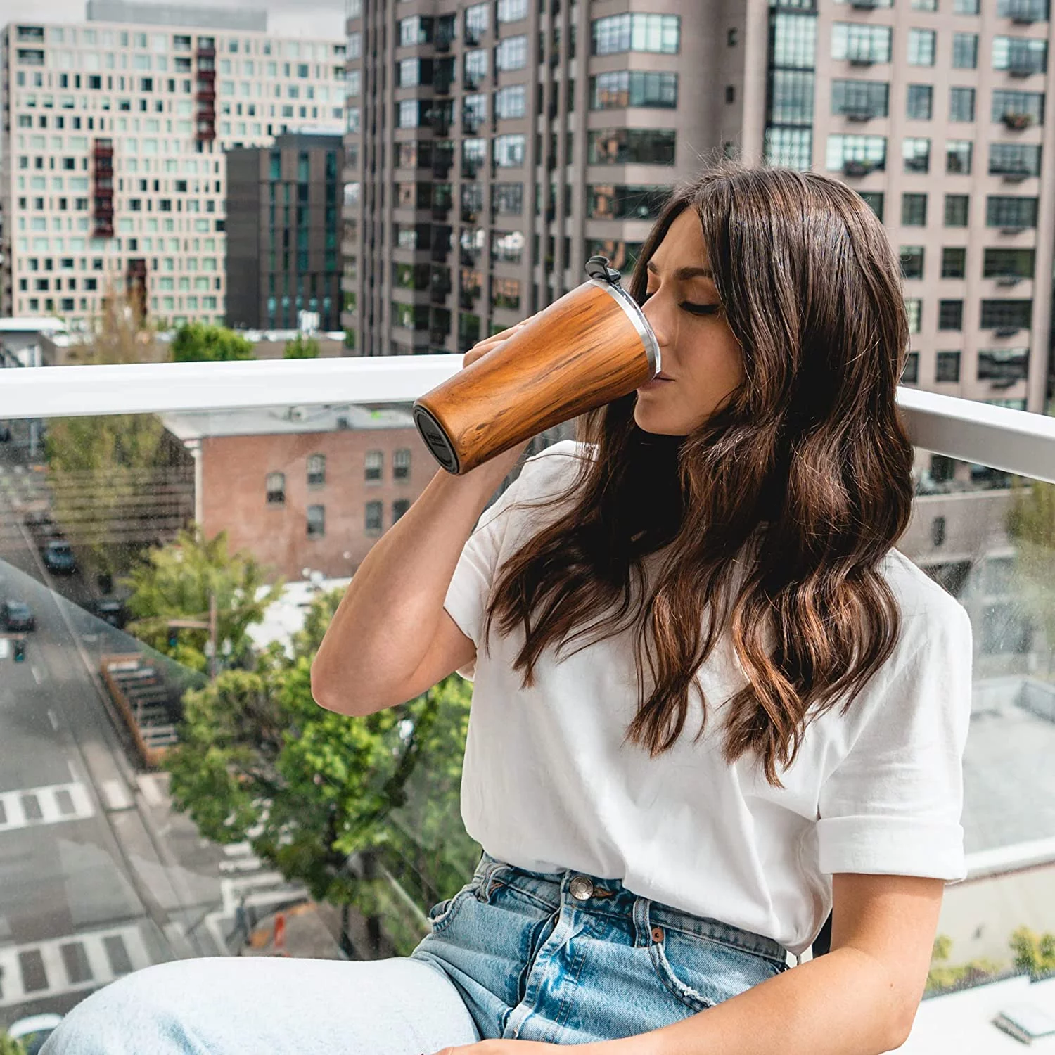 Brümate Toddy 22 Oz Ice White Insulated Mug DWTD22WHT