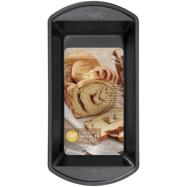 Wilton 9.25 x 5.25 Perfect Results Premium Non-Stick Loaf Pan