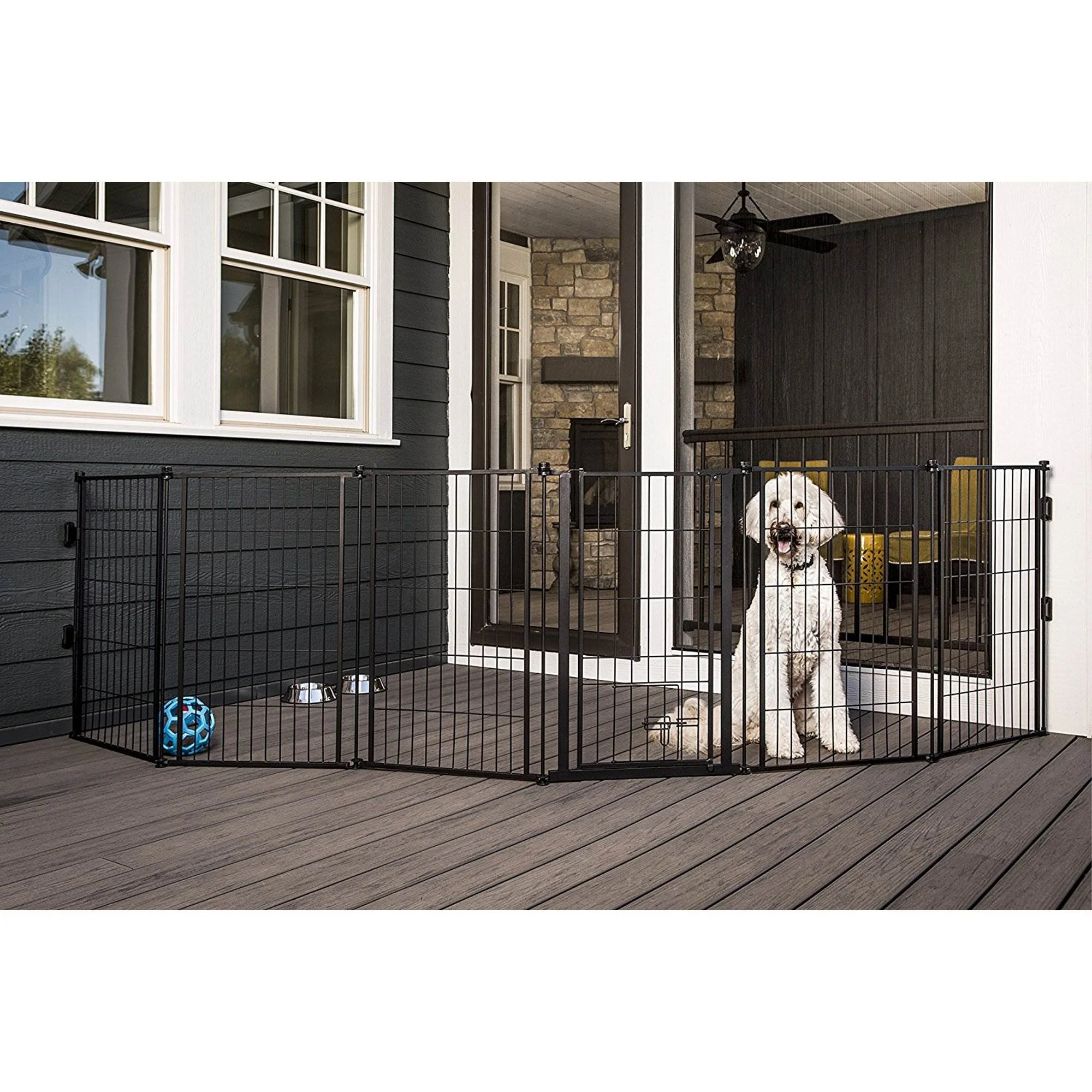 Carlson Pet Weatherproof Outdoor Super Pet Gate