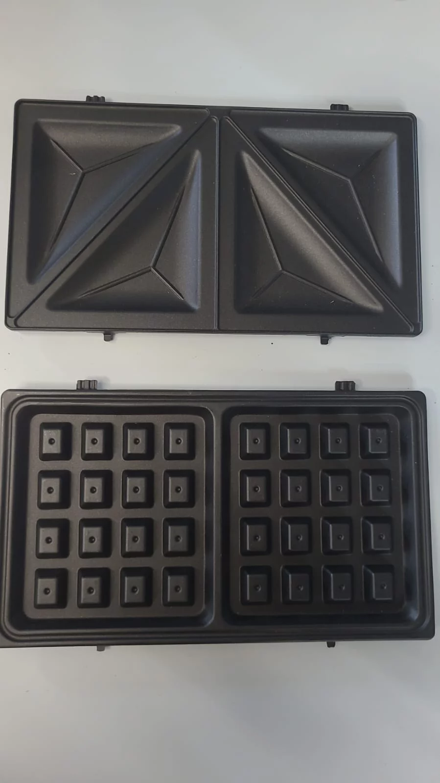 Premium Deluxe Multifuctional 2-Slice Sandwich Maker Stainless Steel Decoration