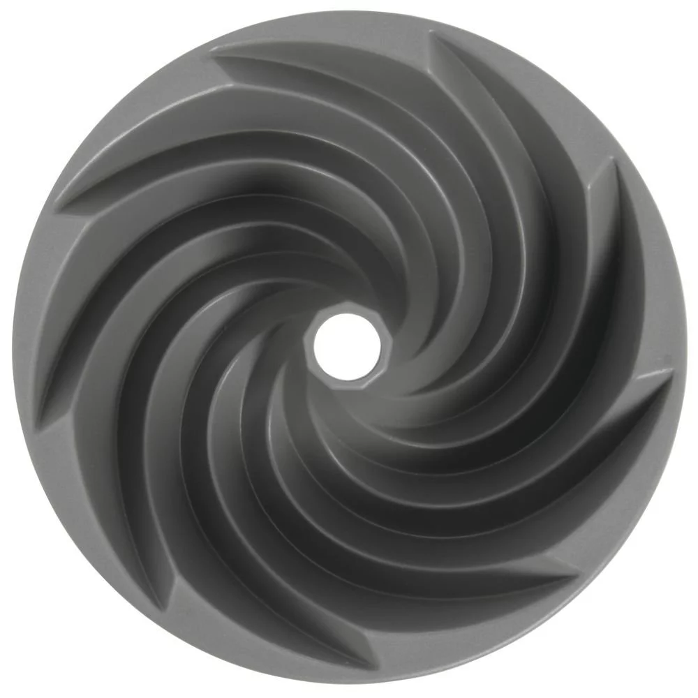 Nordic Ware 10-Cup Bundt Pan