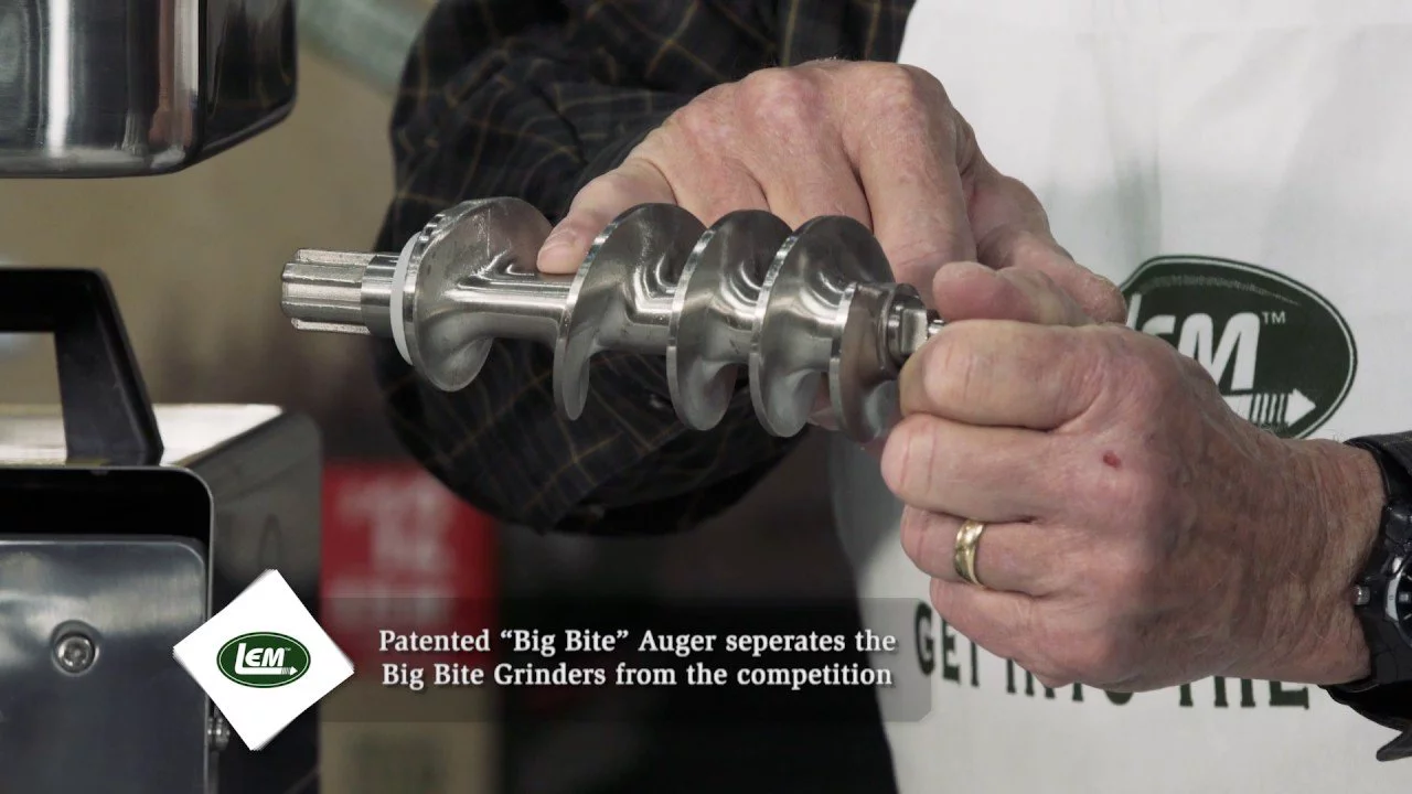 LEM Big Bite Meat Grinder #5 + 11pc Grinder Cleaning Kit