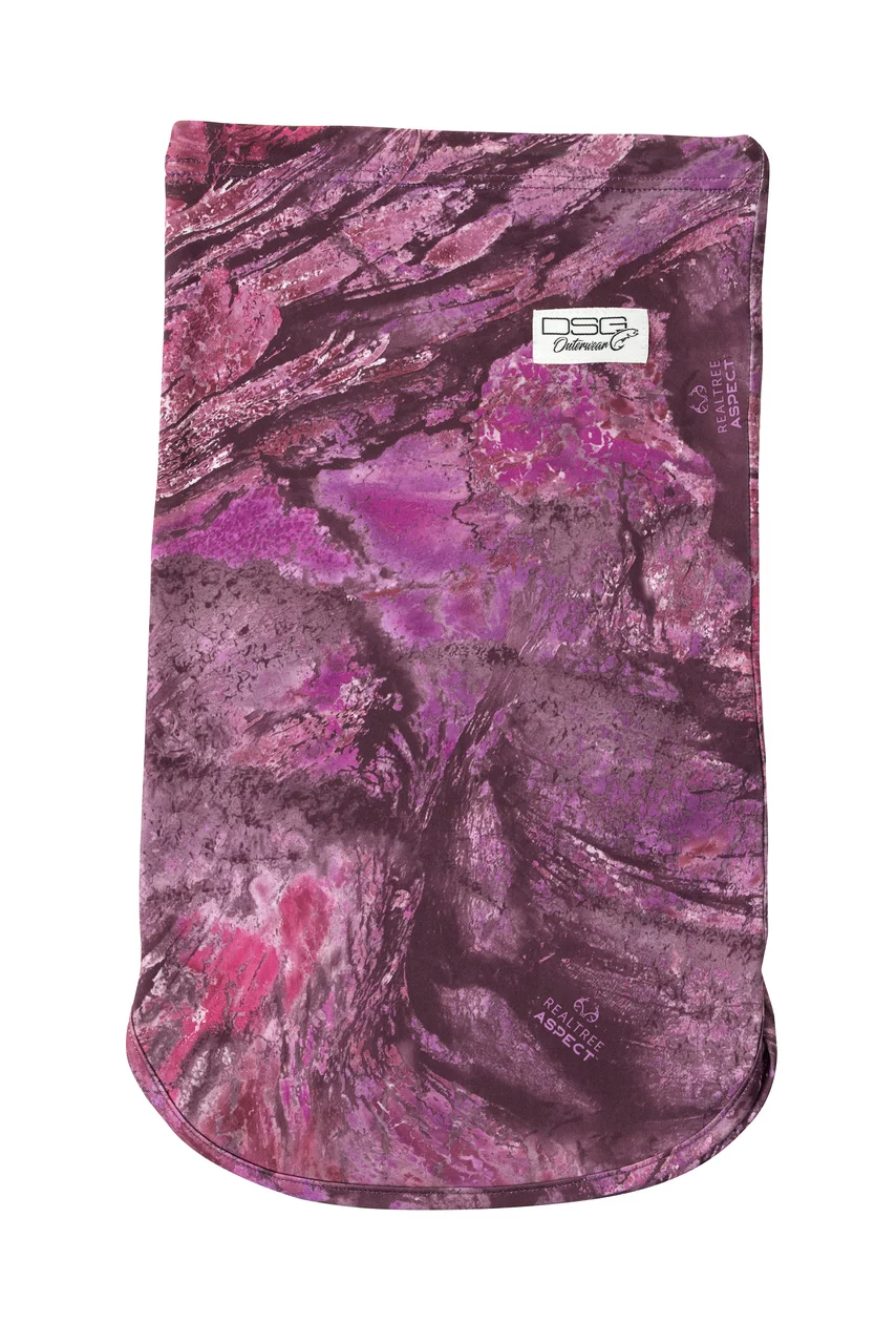 DSG Outerwear Women's Mckayla Fishing Neck Gaiter In Rt Cranberry