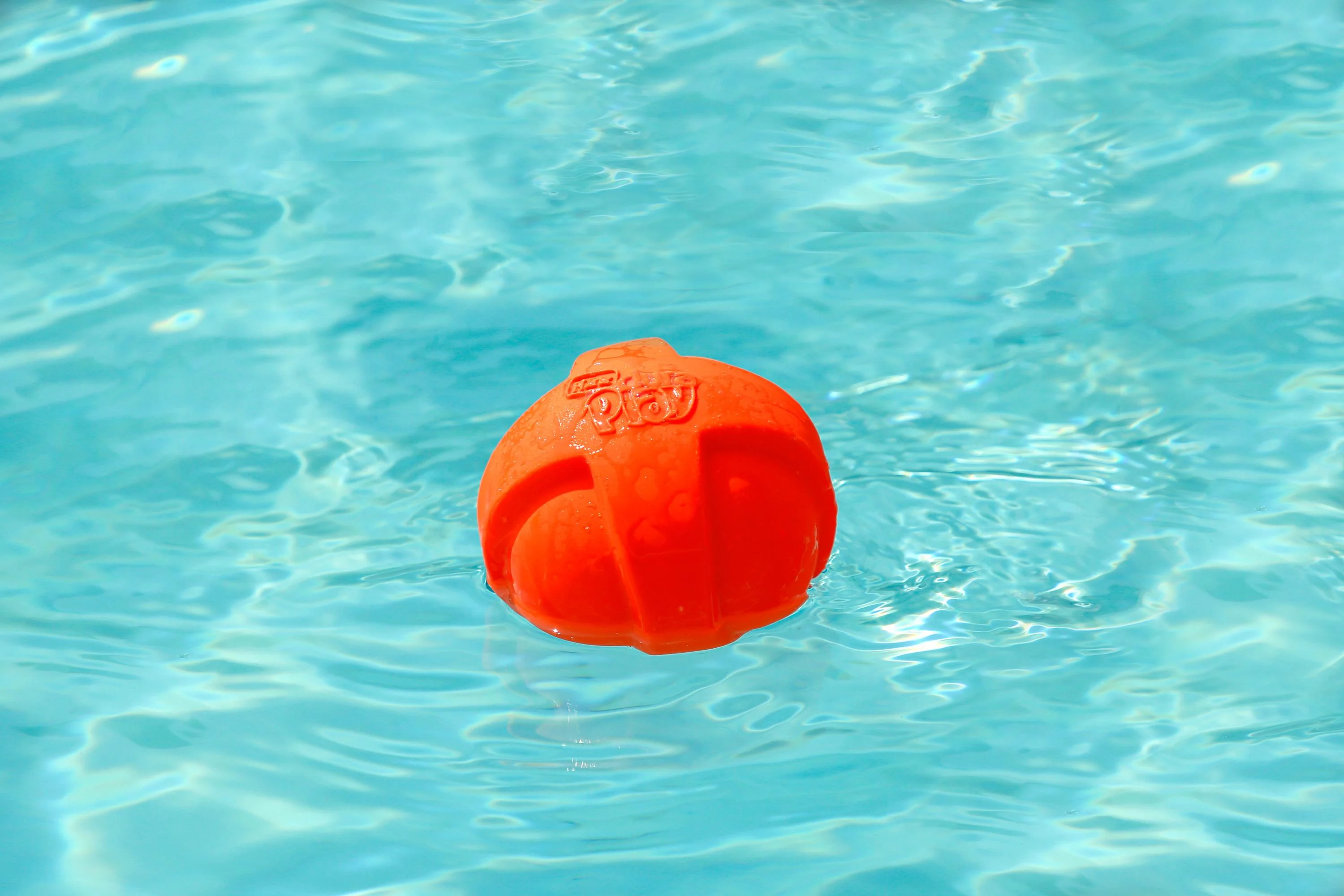 Hartz Dura Play Large Ball Dog Toy with Bacon Scent and Squeaker, 3 Pack