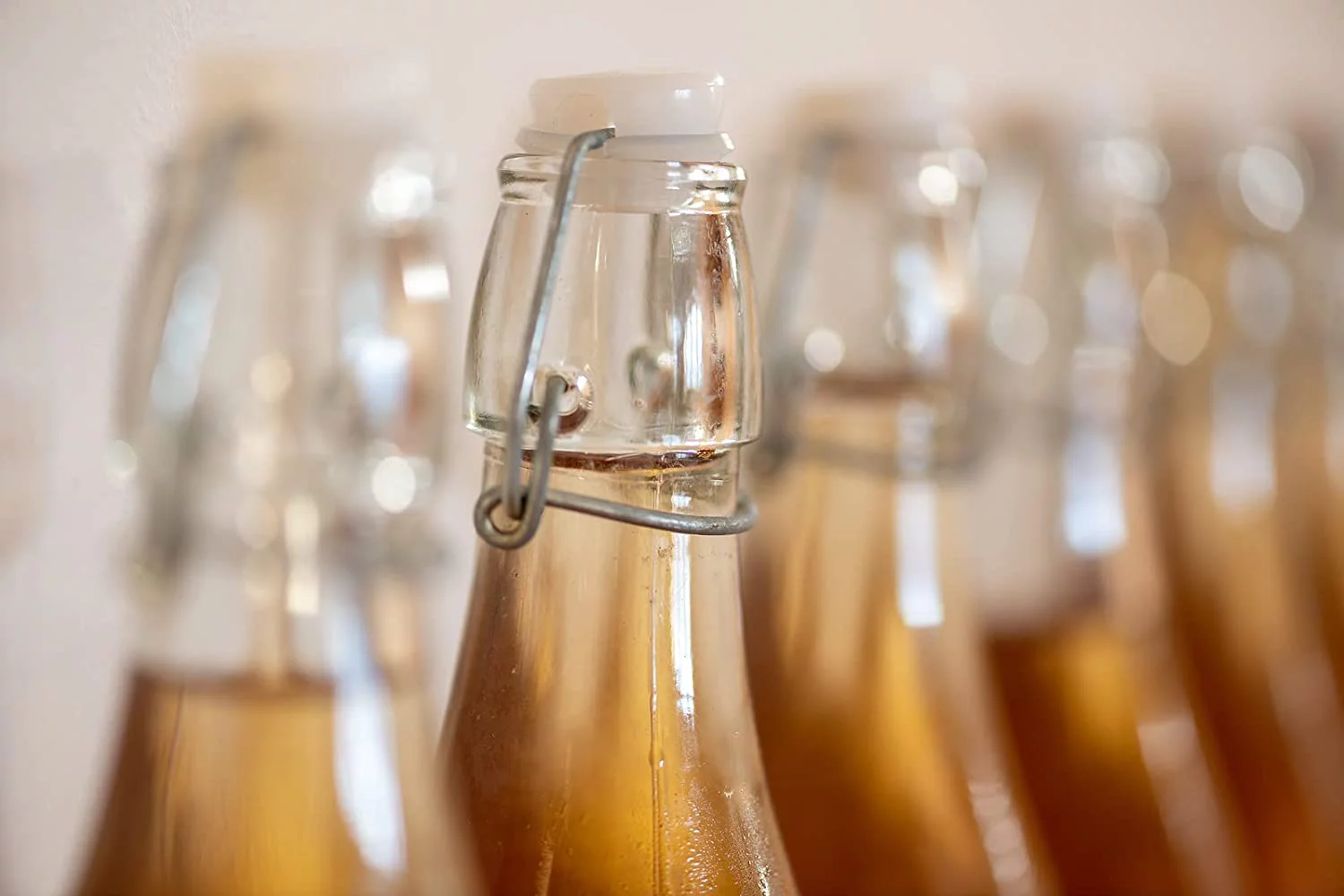 Set of 4 Large 33oz Italian Style Water Glass Bottle Swing Top