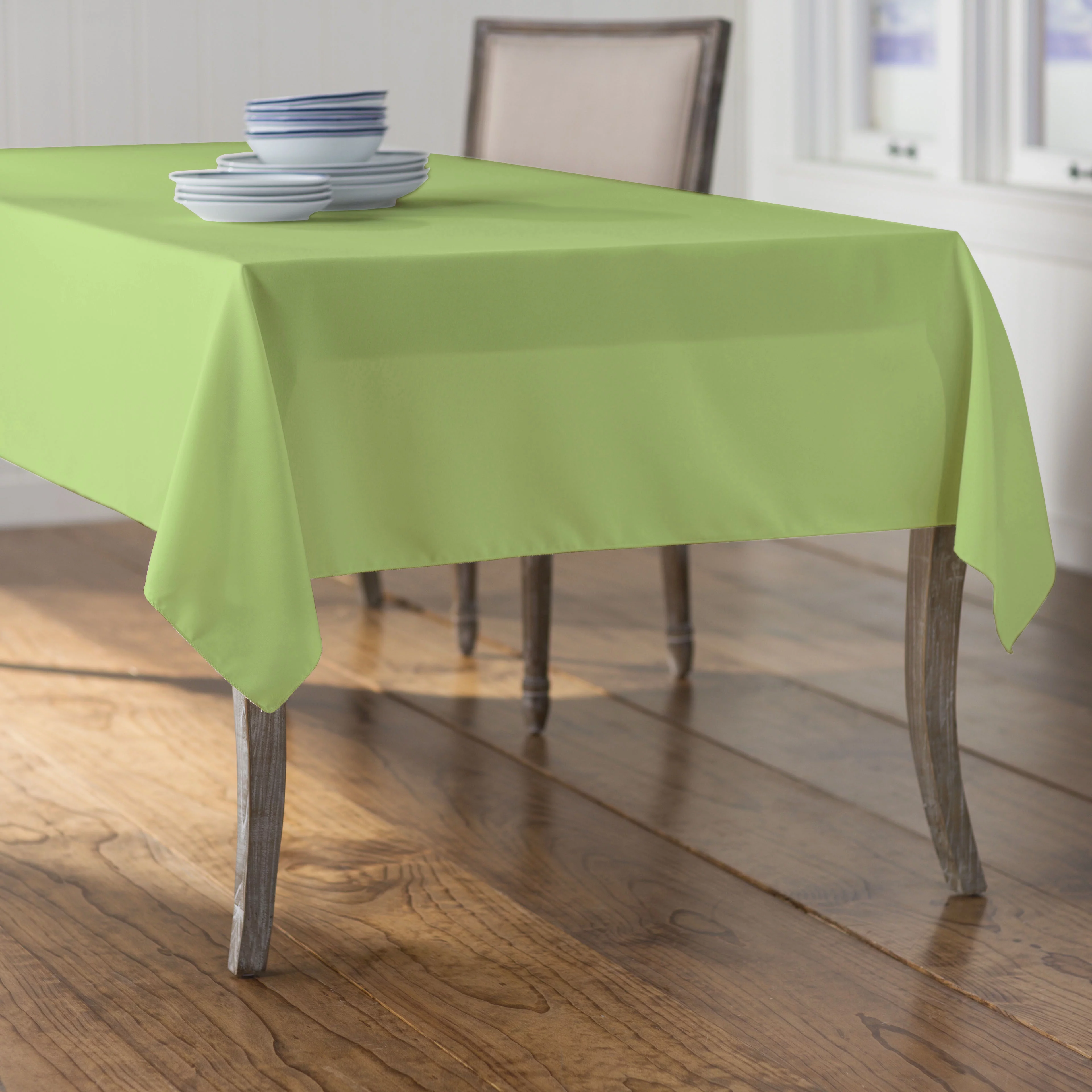 LA Linen Polyester Poplin Rectangular Tablecloth, 60 by 102-Inch, Sage