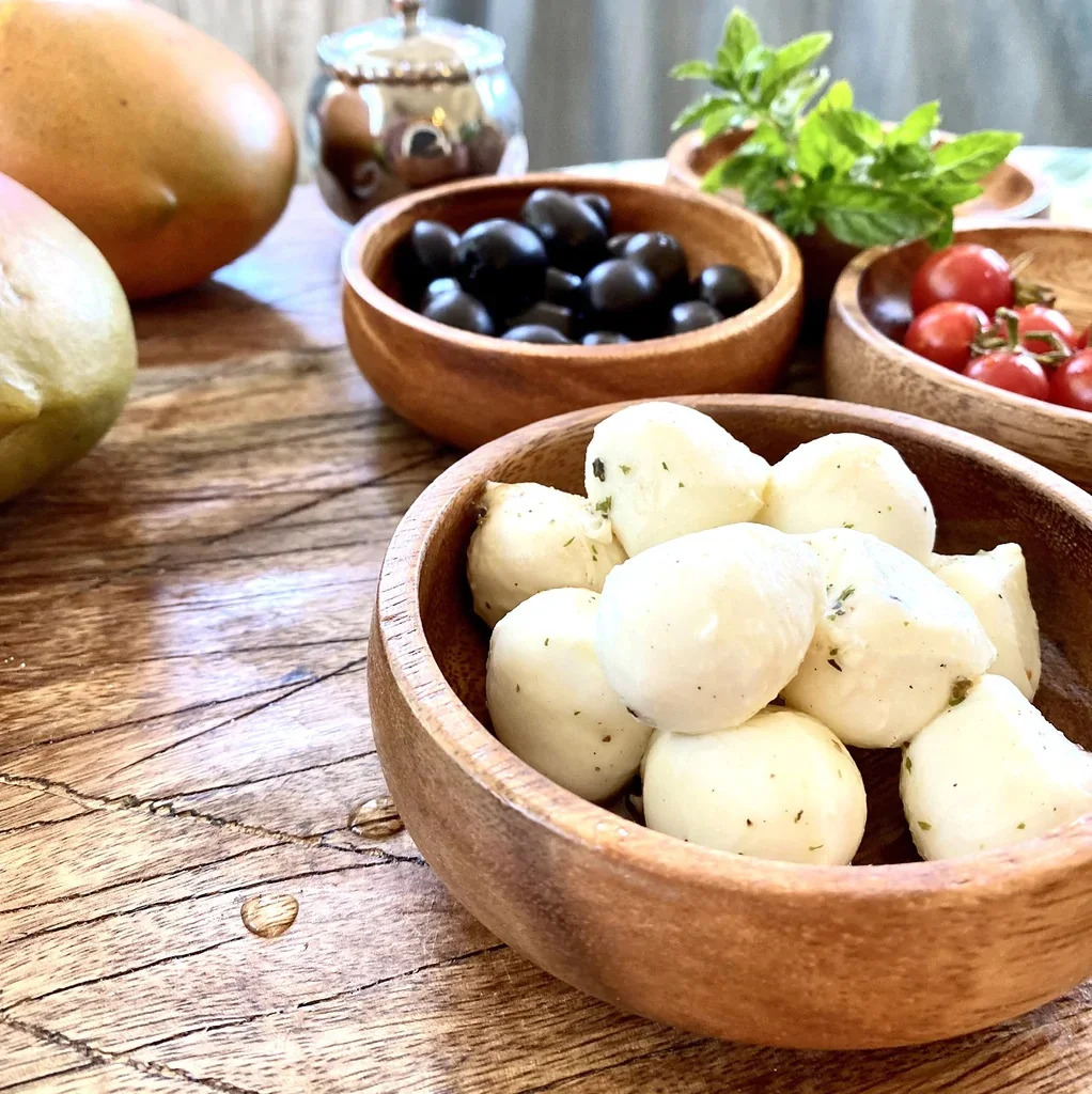 Mel & Ju Acacia Set of 4 Calabash Bowls Size 4