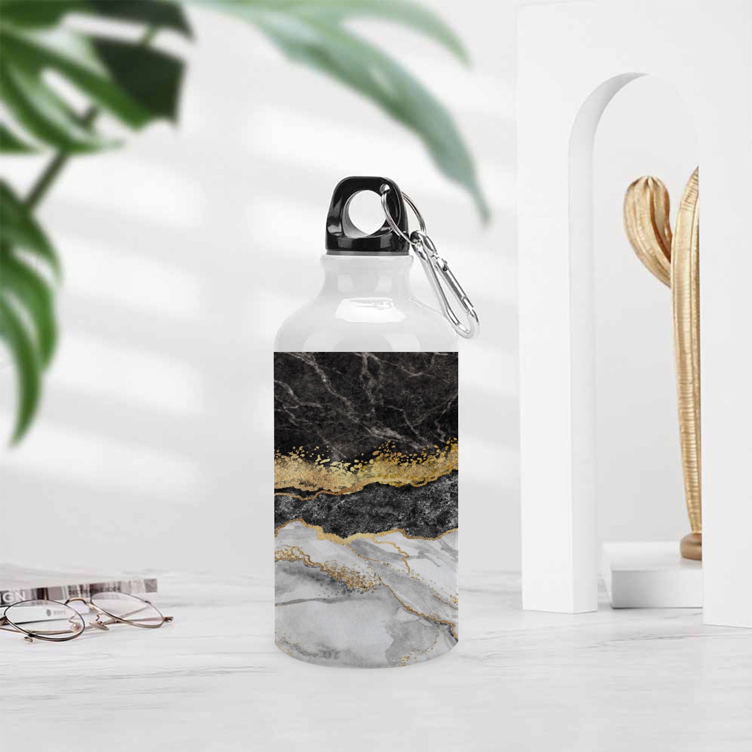 GZHJMY Sports Water Bottles, Black Gold Marble Abstract Style Large Capacity Aluminium Portable Leakproof Lightweight Drink Bottles for Fitness and Outdoor Enthusiasts