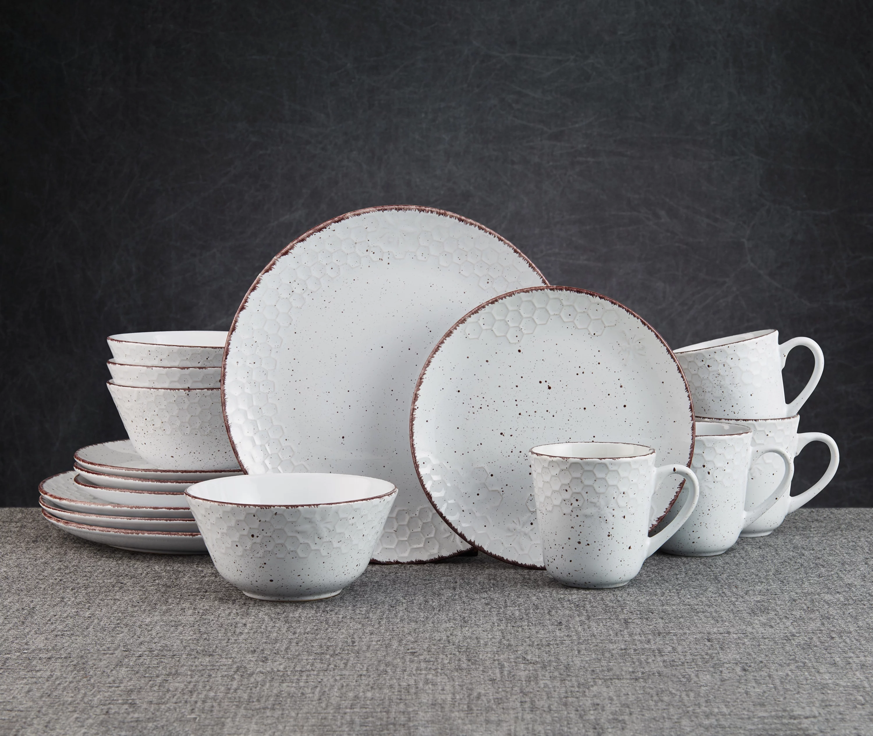 Pfaltzgraff® Bumble Bee White Stoneware 16-Piece Dinnerware Set