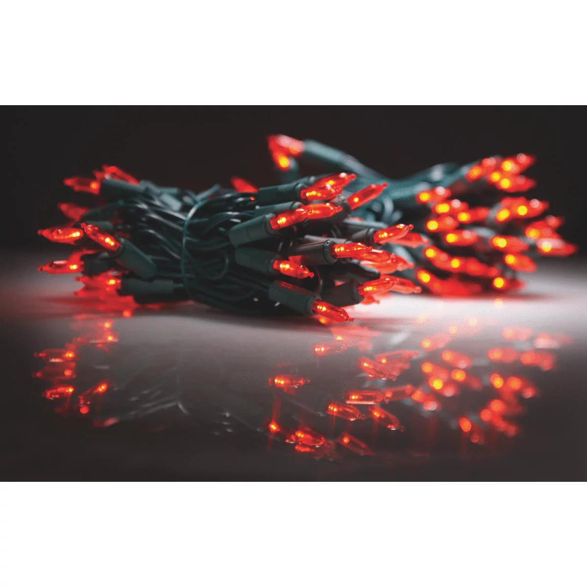 J Hofert Red 100-Bulb Italian Style LED Light Set 2290-03