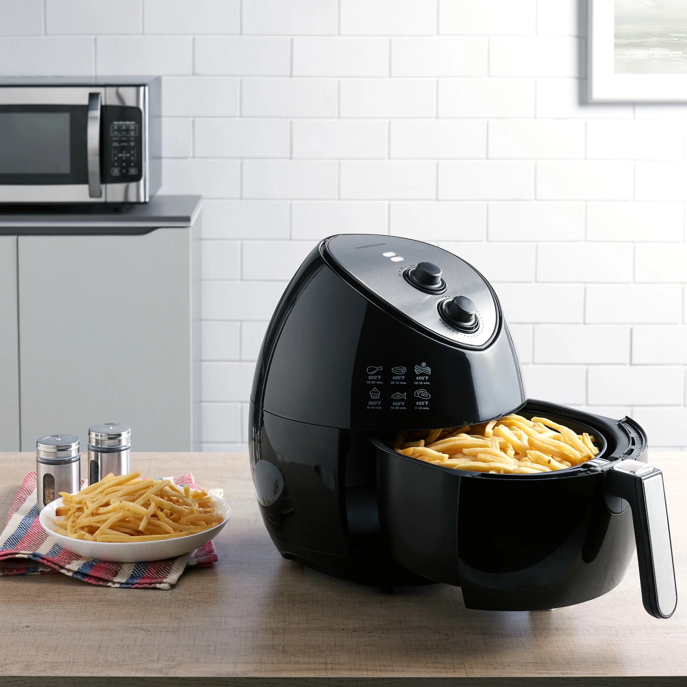 Farberware 3.2 Quart Oil-Less Multi-Functional Air Fryer, Black