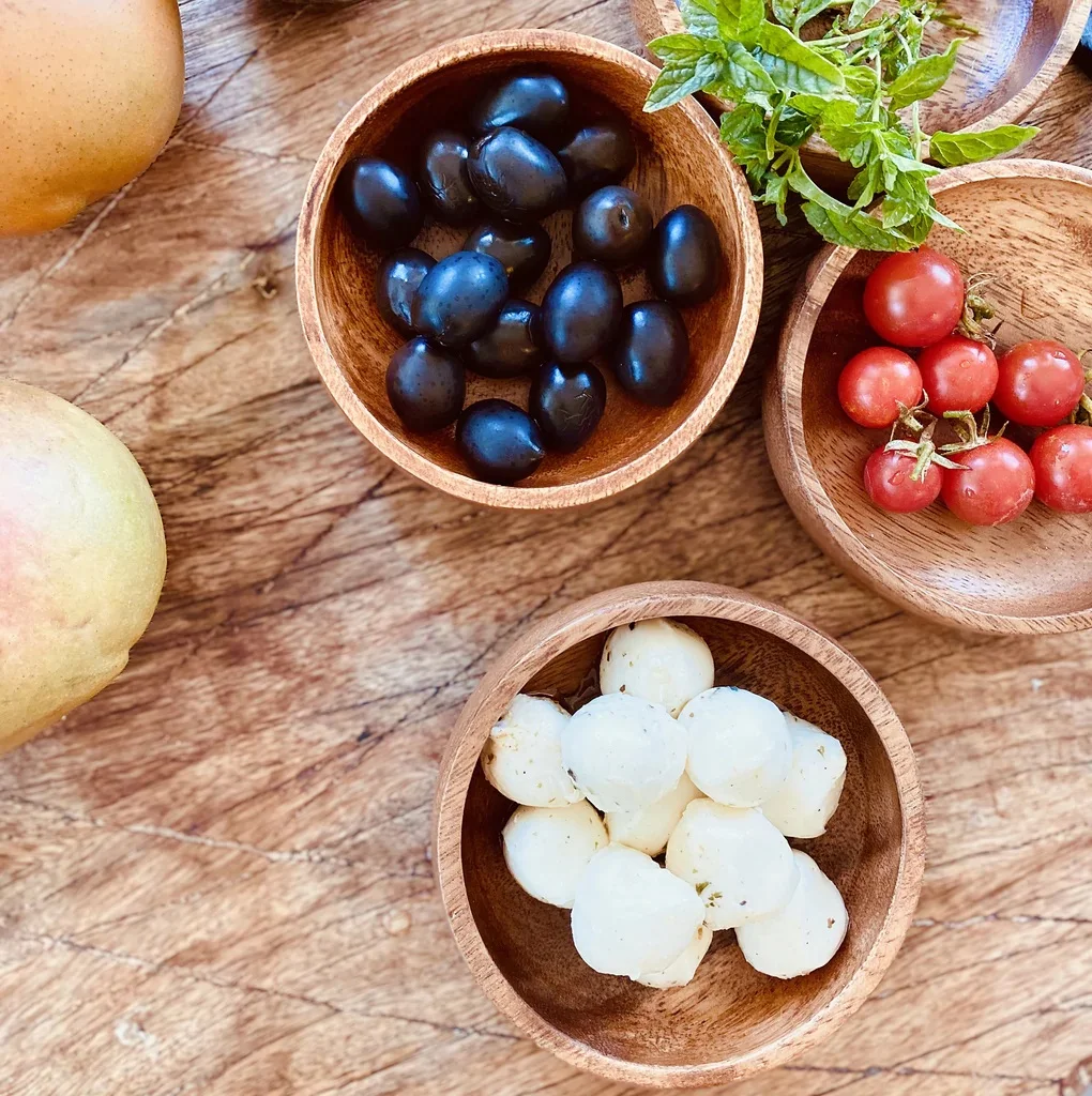 Mel & Ju Acacia Set of 4 Calabash Bowls Size 4