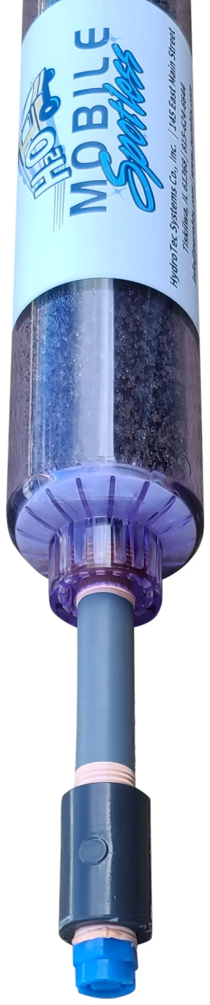 The Detailers Delite Inline peanut style refillable capsule filled with MB6040 Ion-Exchange Resin with ¾” Garden Hose supply connection and an 80 Degree Spray Angle rinse nozzle purified spray water b