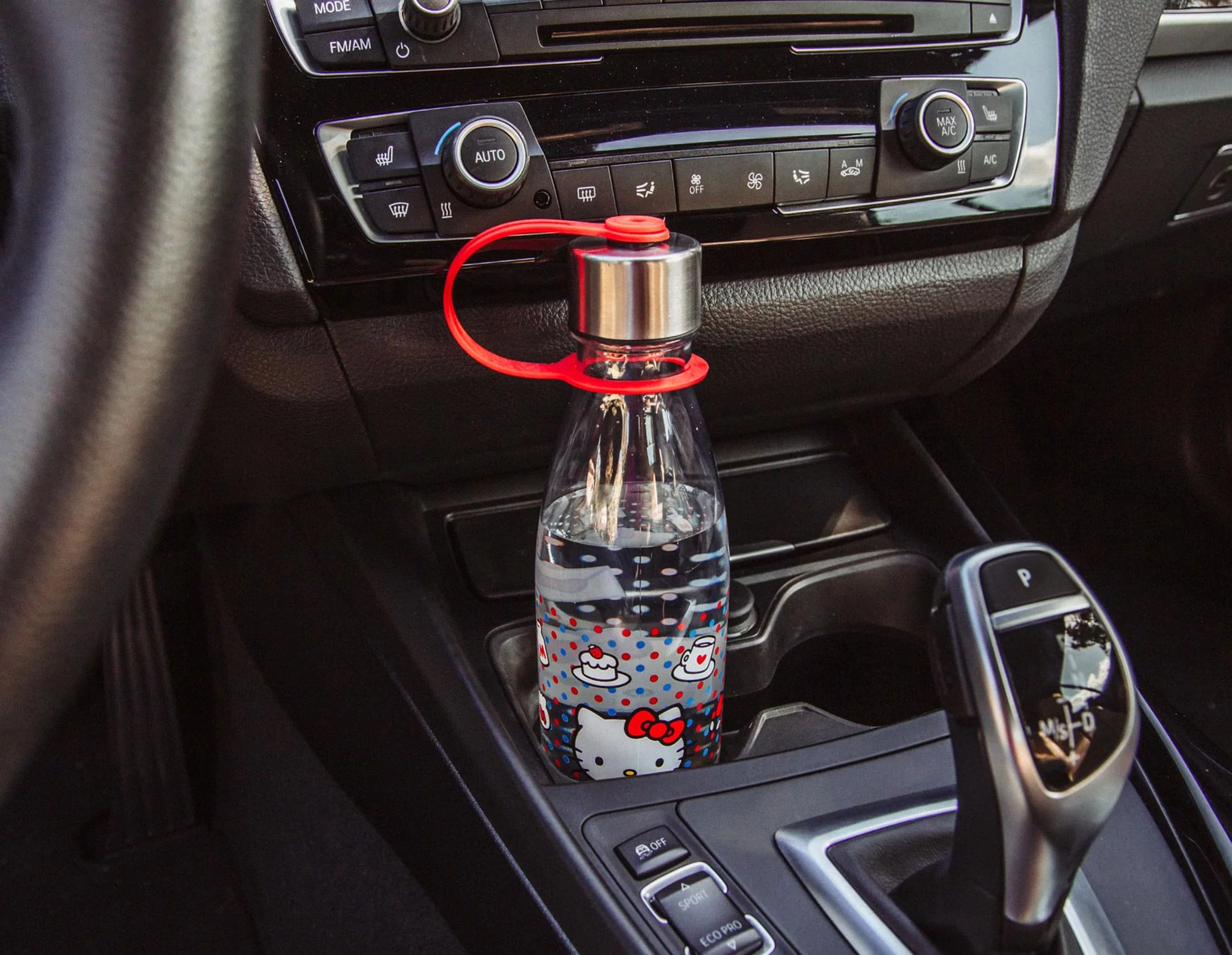 Hello Kitty 870777 20 oz Hello Kitty Polka Dots Water Bottle with Lid Strap, Clear