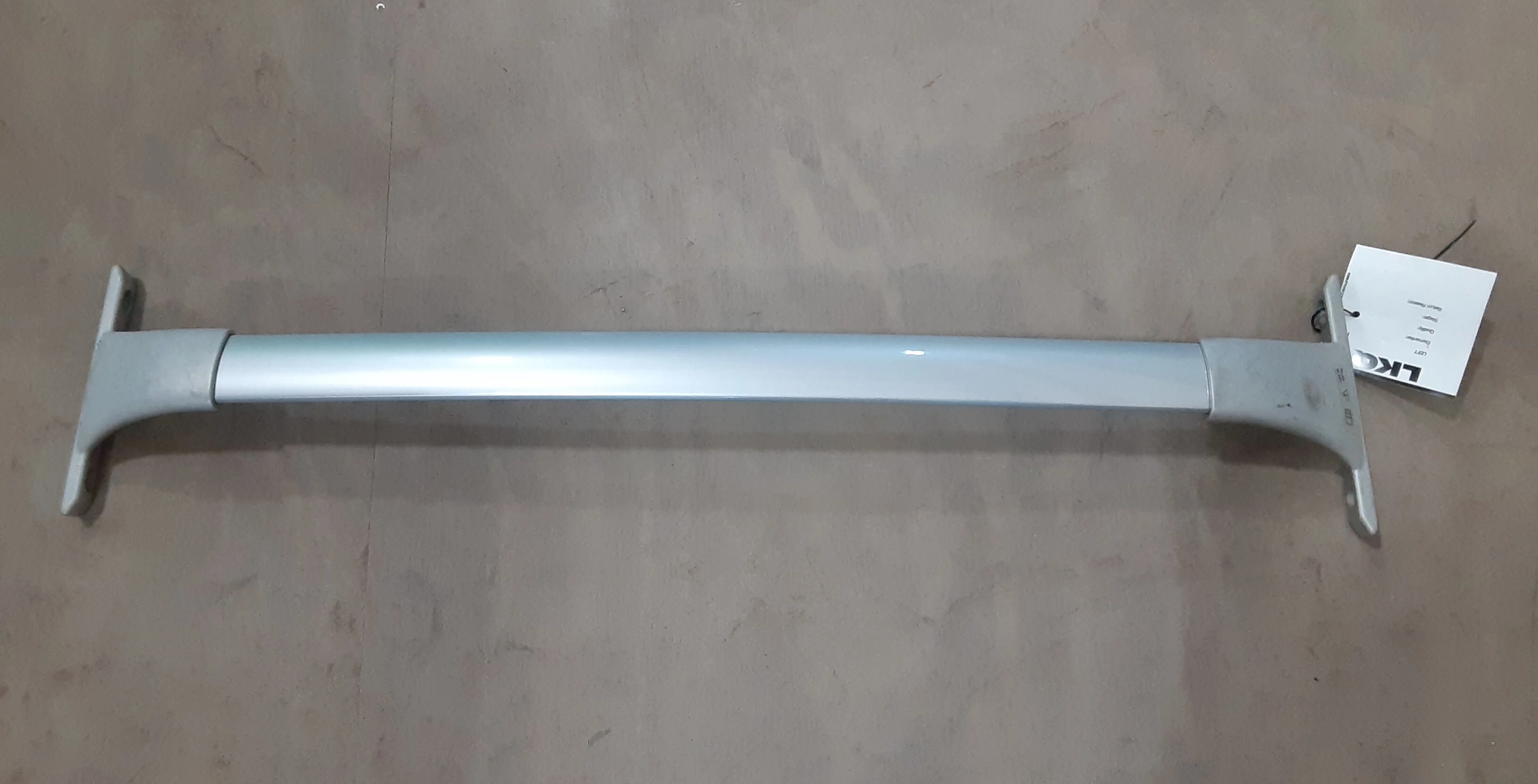 Pre-Owned 2016 Nissan Rouge Front Roof Luggage Rack Cross Rail OEM (Good)