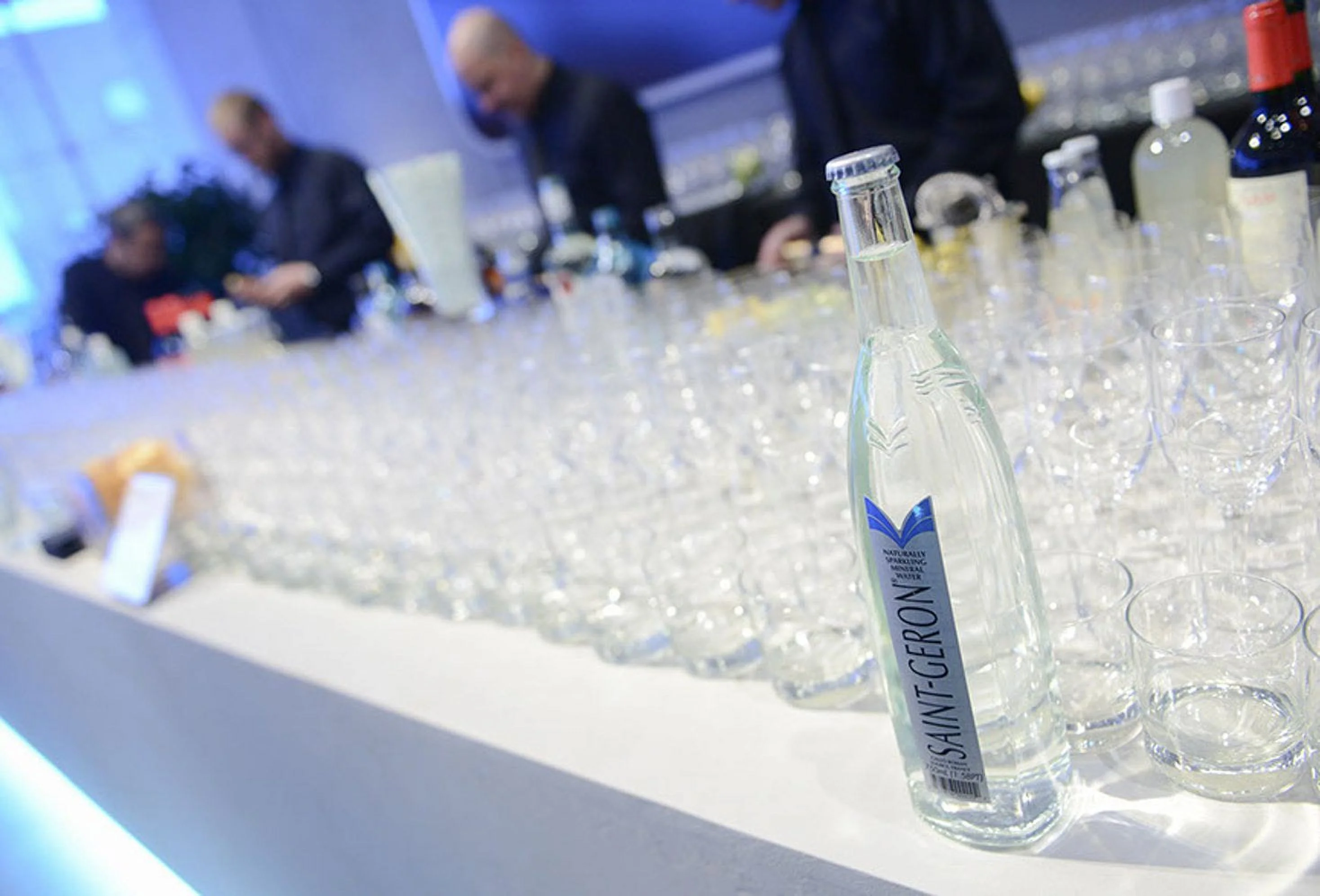 Natural Spring Mineral Water, 25.3 Fl Oz (6 Glass Bottles)