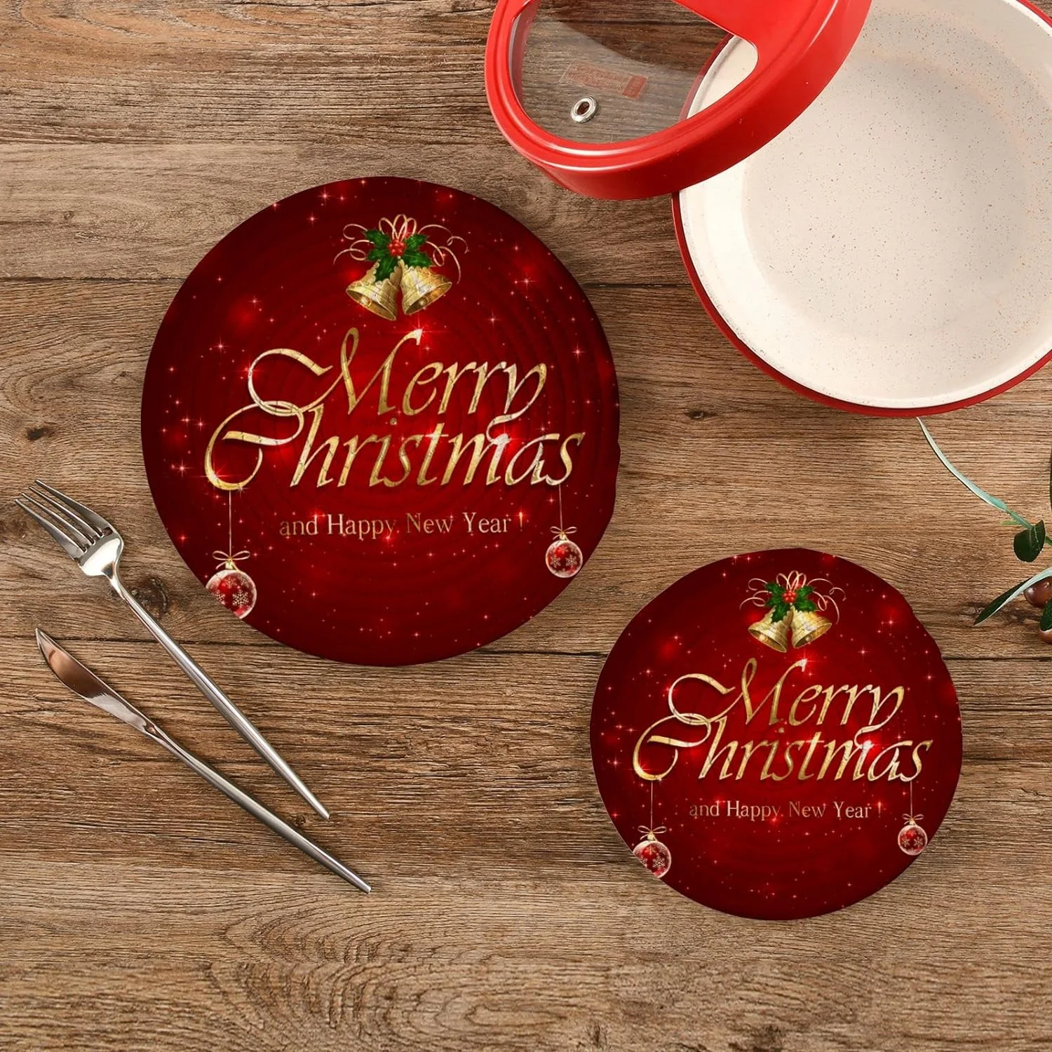 GZHJMY Christmas Red Snowflake Heat Resistant Trivets Potholders 2PCS, Round Cotton Weave Handmade Pot Holder, Non-Slip Hot Mats Kitchen Dining Plate Mat for Kitchen Pans Bowl Teapot