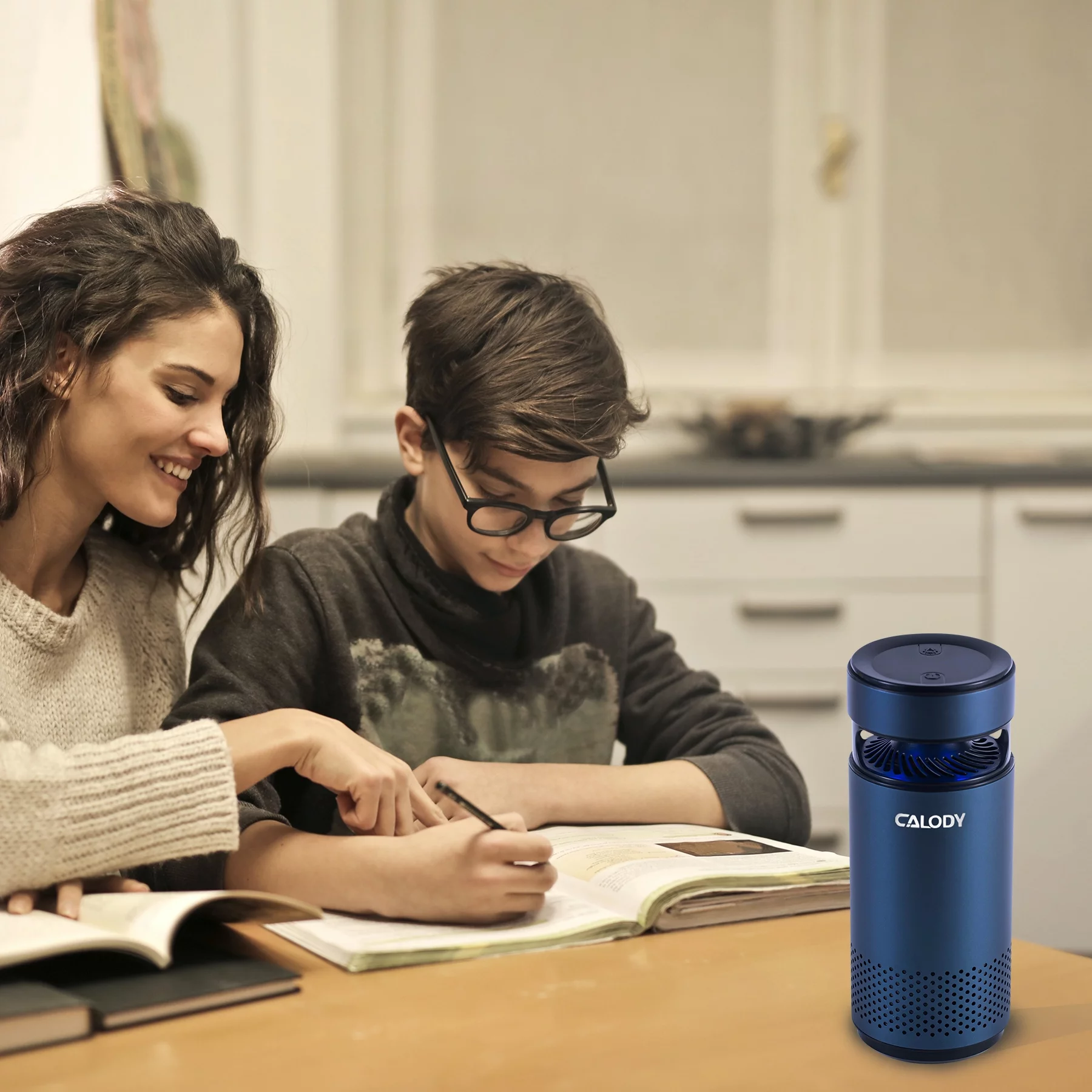 Car Air Purifier, 3rd Generation Mini Air Purifier Battery Powered, Air Purifiers for Bedroom Home with H13 True HEPA Filter for Allergies, HEPA Air Purifier for Car Traveling Bedroom Office