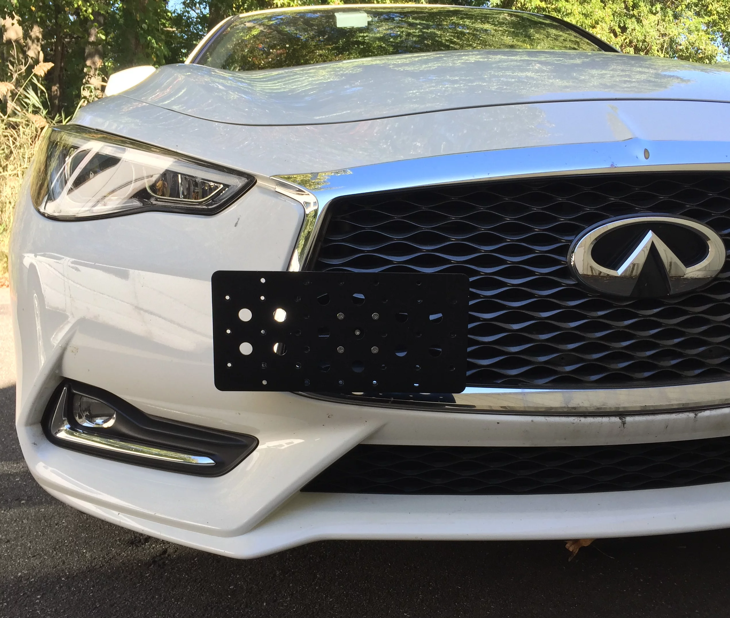 Front Bumper Tow Hook License Plate Mount Bracket For INFINITI Q60 COUPE ONLY 2014 2015 2016 2017 2018 NEW