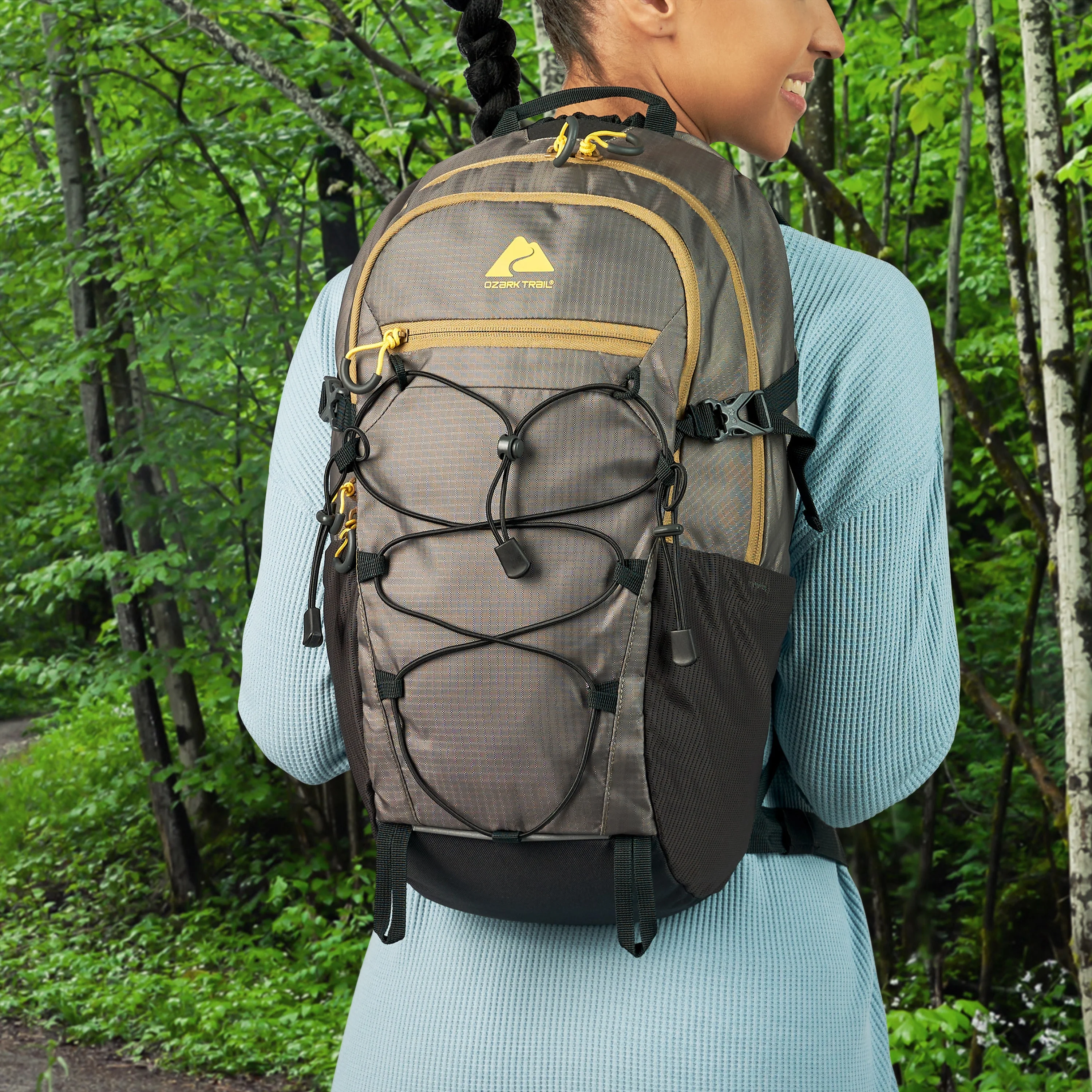 Ozark Trail 17 L Camping, Hiking, Mountaineering, Technical Backpack, Gray, Unisex