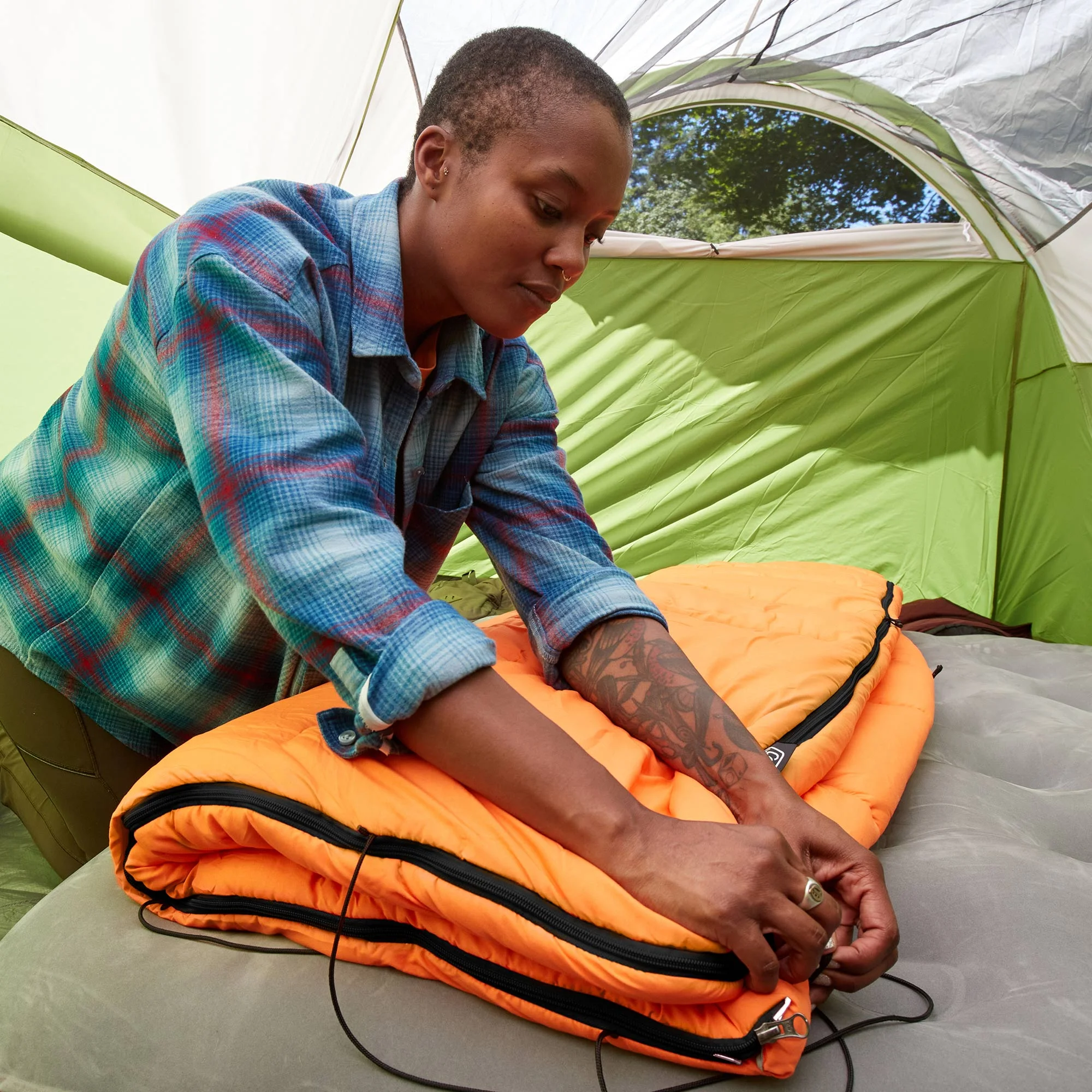 Coleman Arch Bay Cold Weather Sleeping Bag with ZipPlow Zipper, Daffodil