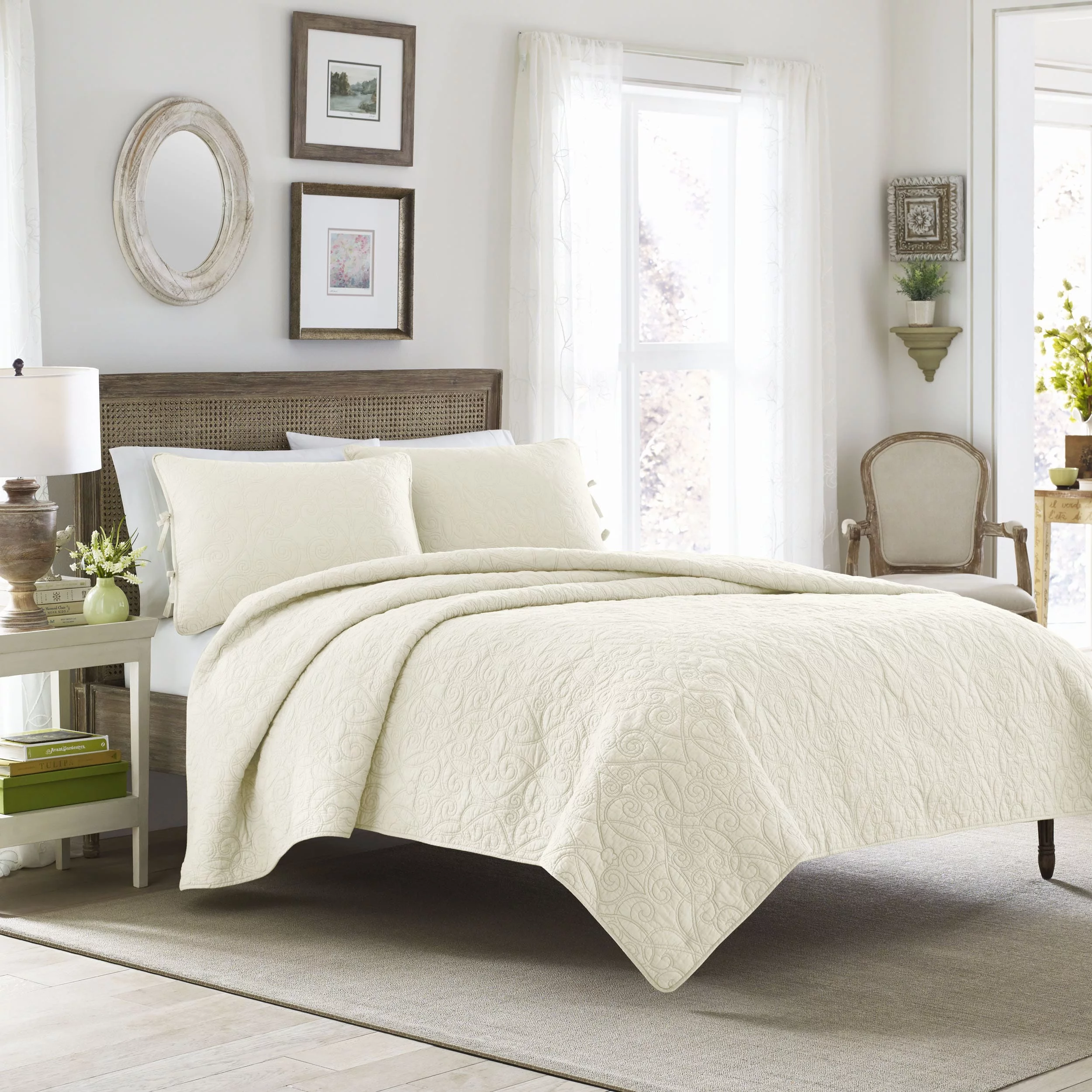 Laura Ashley  Felicity Ivory Cotton 3-piece Quilt Set