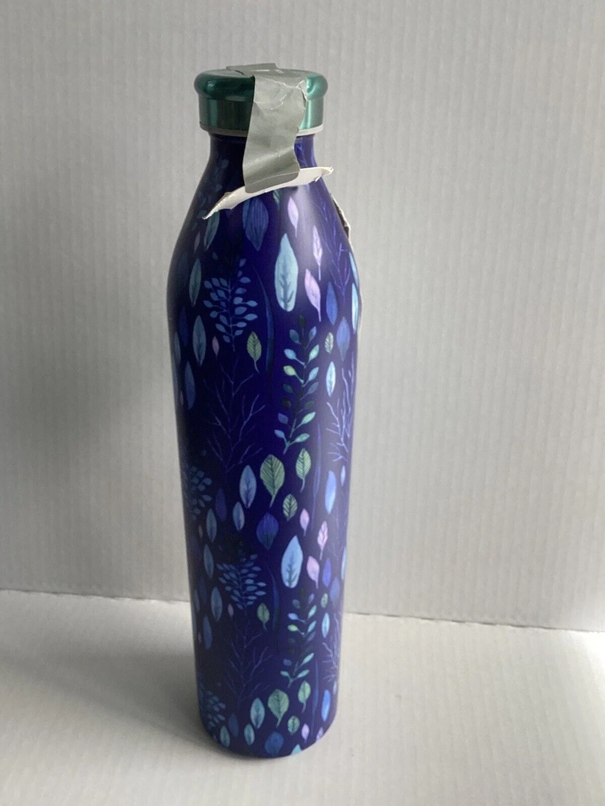 Manna Modern - Winter Wonder ~ Stainless Steel 32 Oz Water Bottle