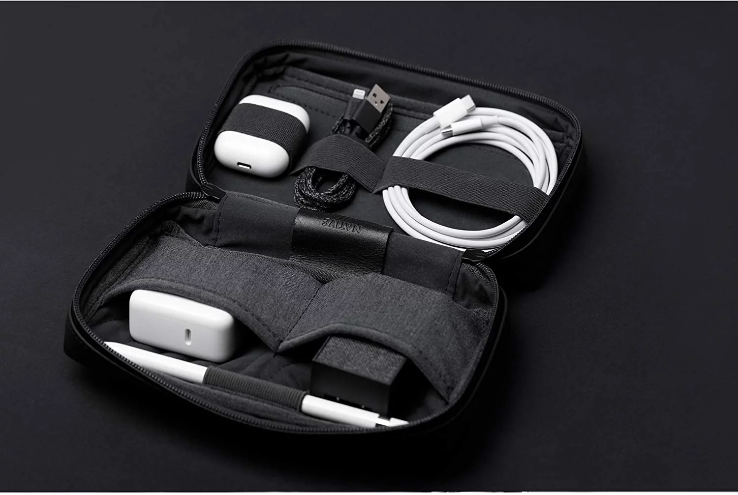 NATIVE UNION Navy Nylon Textured Multi-Media Strapless