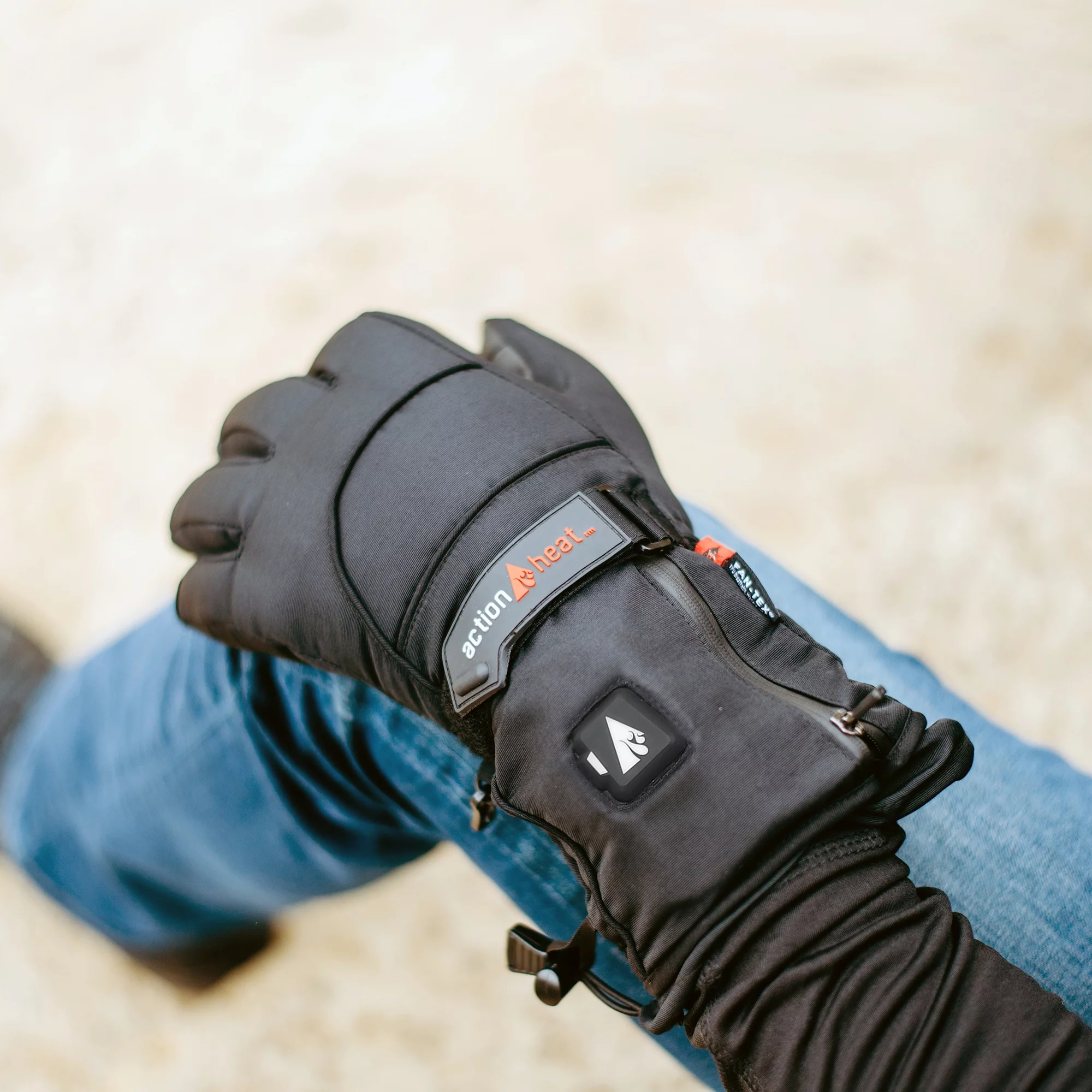 ActionHeat Men's 5V-Battery Heated Premium Gloves