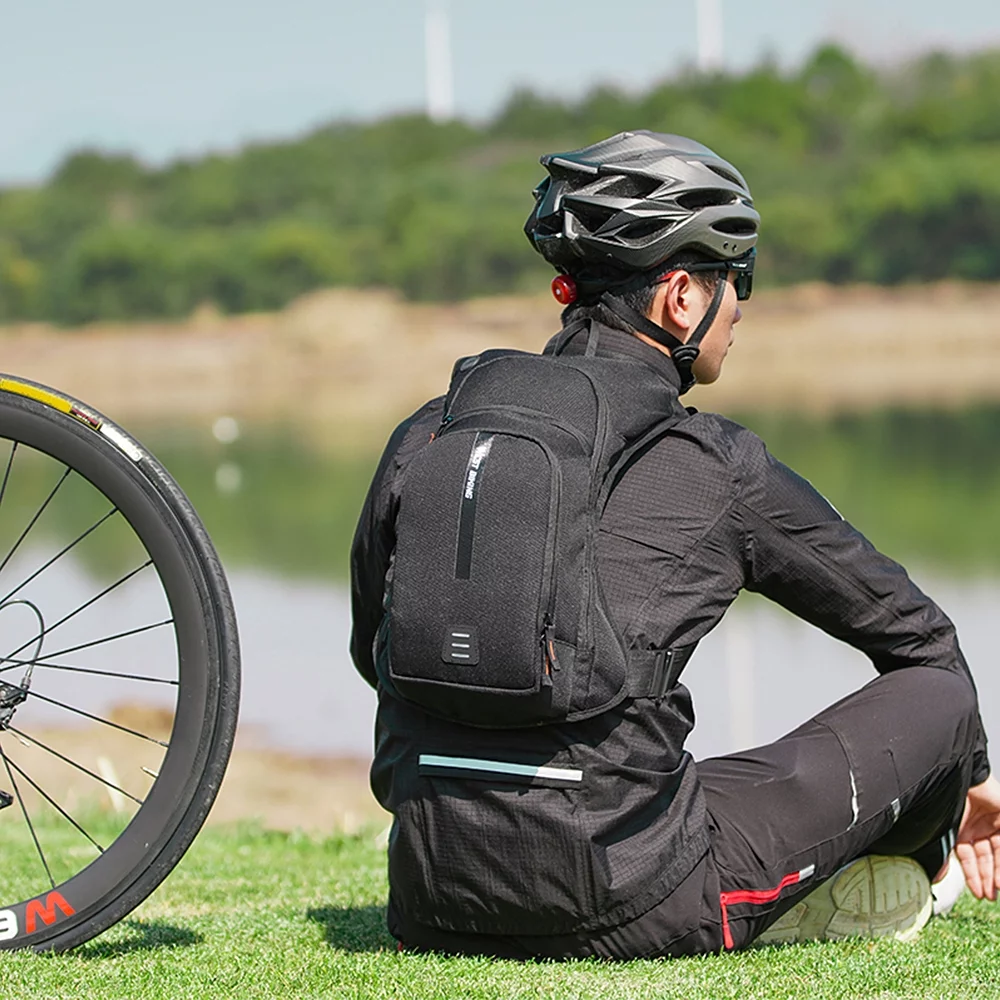 Tomshoo Biking and Running Hydration Pack Bag, Cycling Backpack, 10L Capacity