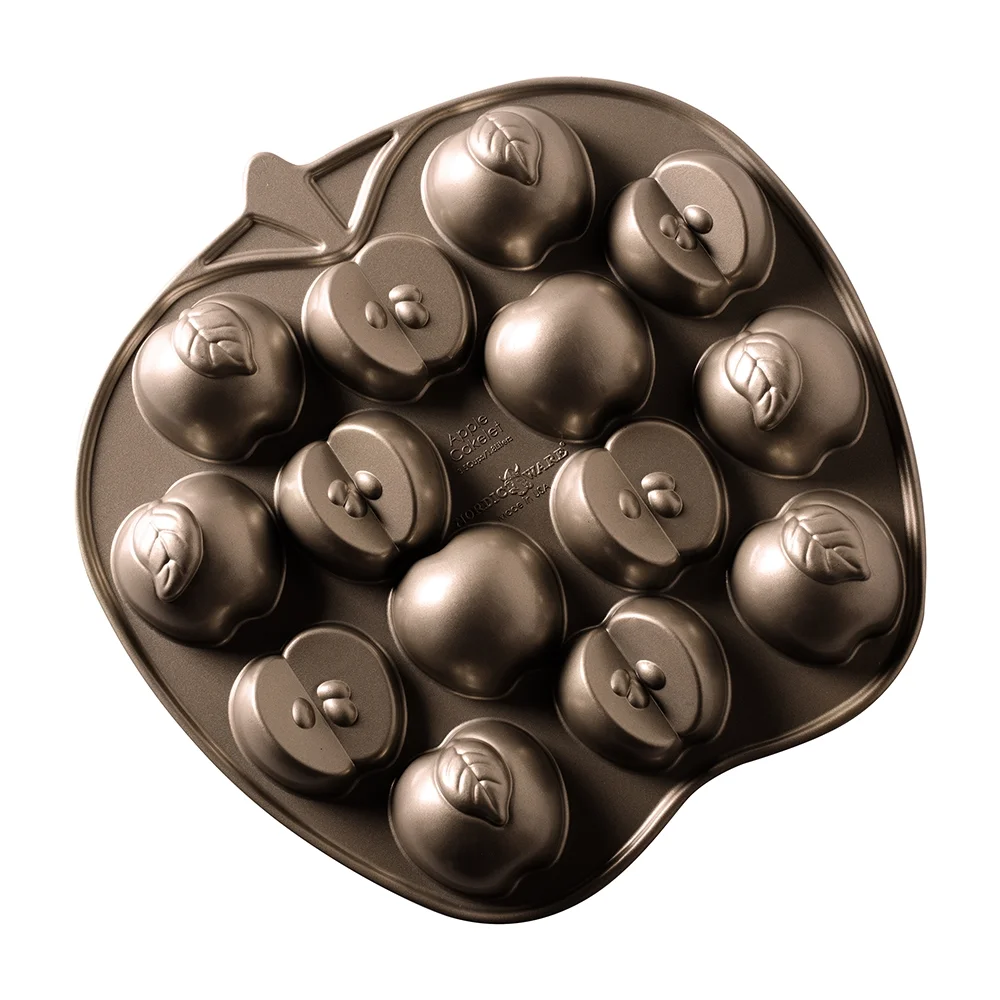 Nordic Ware Apple Slice Cakelet - Brown