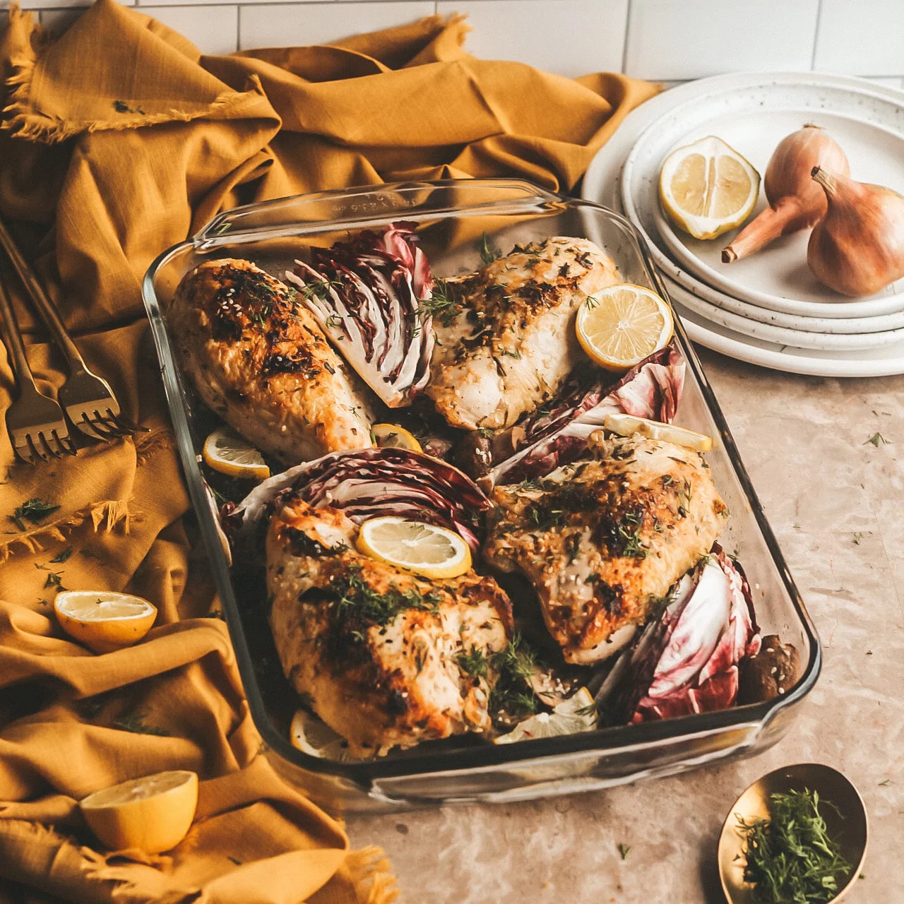 Libbey Baker's Basics 2-Piece Glass Casserole Baking Dish Set with Plastic Lids