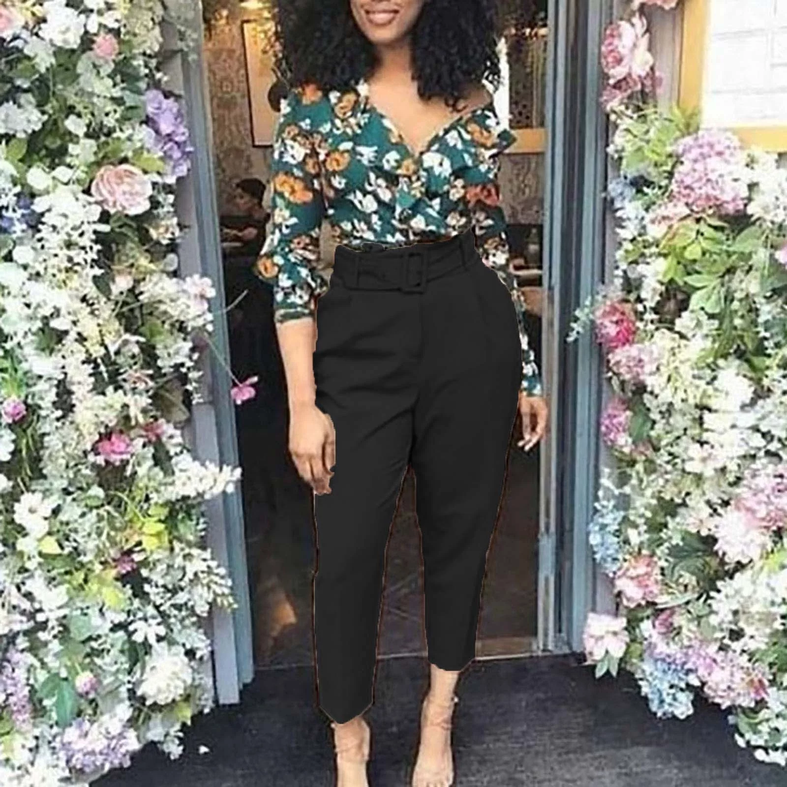 Akiihool Pants for Women Women's Plus Size Active Yoga Indoor Capri Walking Crop Pants with Pockets Drawstring (Black,3XL)