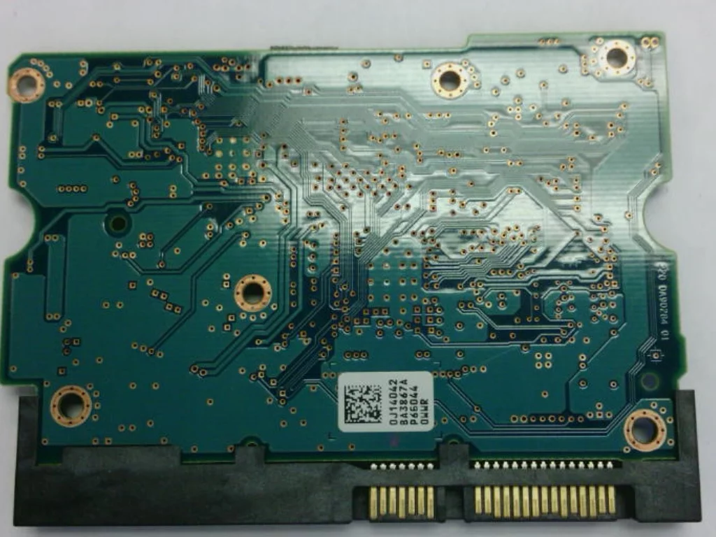 HDS723030ALA640, 0J14042 BA3867A, 0F12450, MRK3B0, Hitachi SATA 3.5 PCB