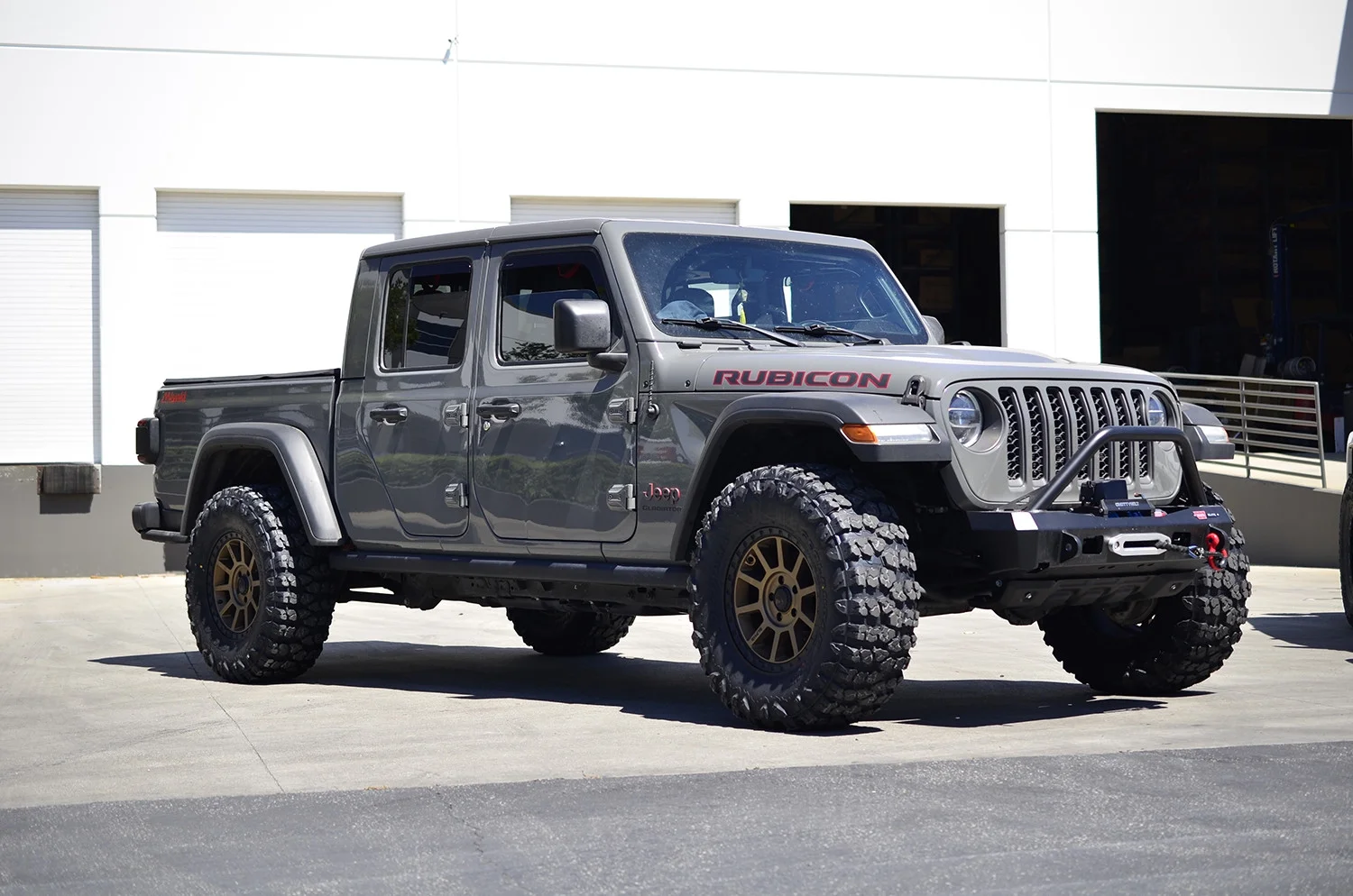 Wellvisors In-Channel Window Visors Wind Deflector 4 Pcs for Jeep Gladiator Wrangler 4 Door 2018 2019 2020 2021 2022 2023 2024 JLU 3-351JE003