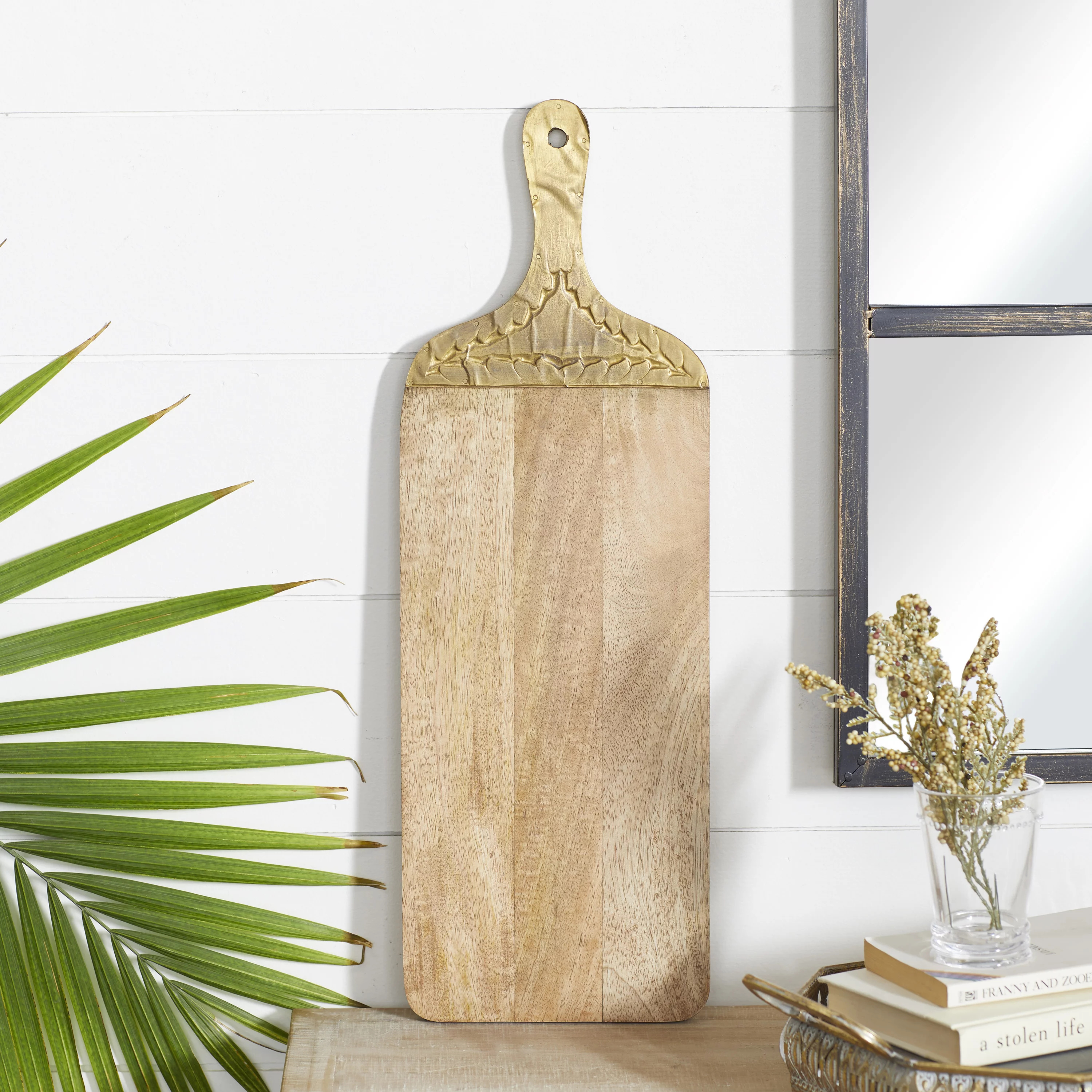 DecMode Brown Mango Wood Cutting Board with Gold Accents