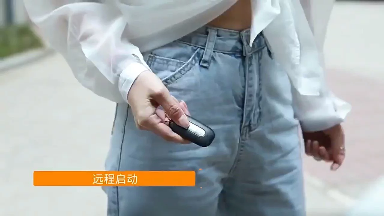 Tiger Jet 500W 48V Electric Scooter With Remote Start, 2 Seats And Detachable Battery Compartment (Updated Version)