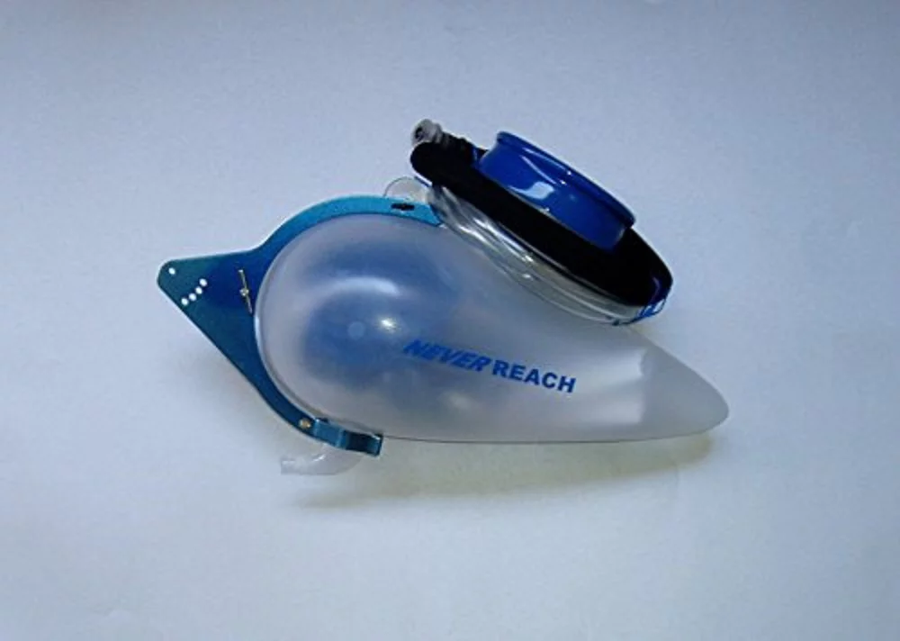 Never Reach Pro Aerodynamic Water Bottle / Hydration System