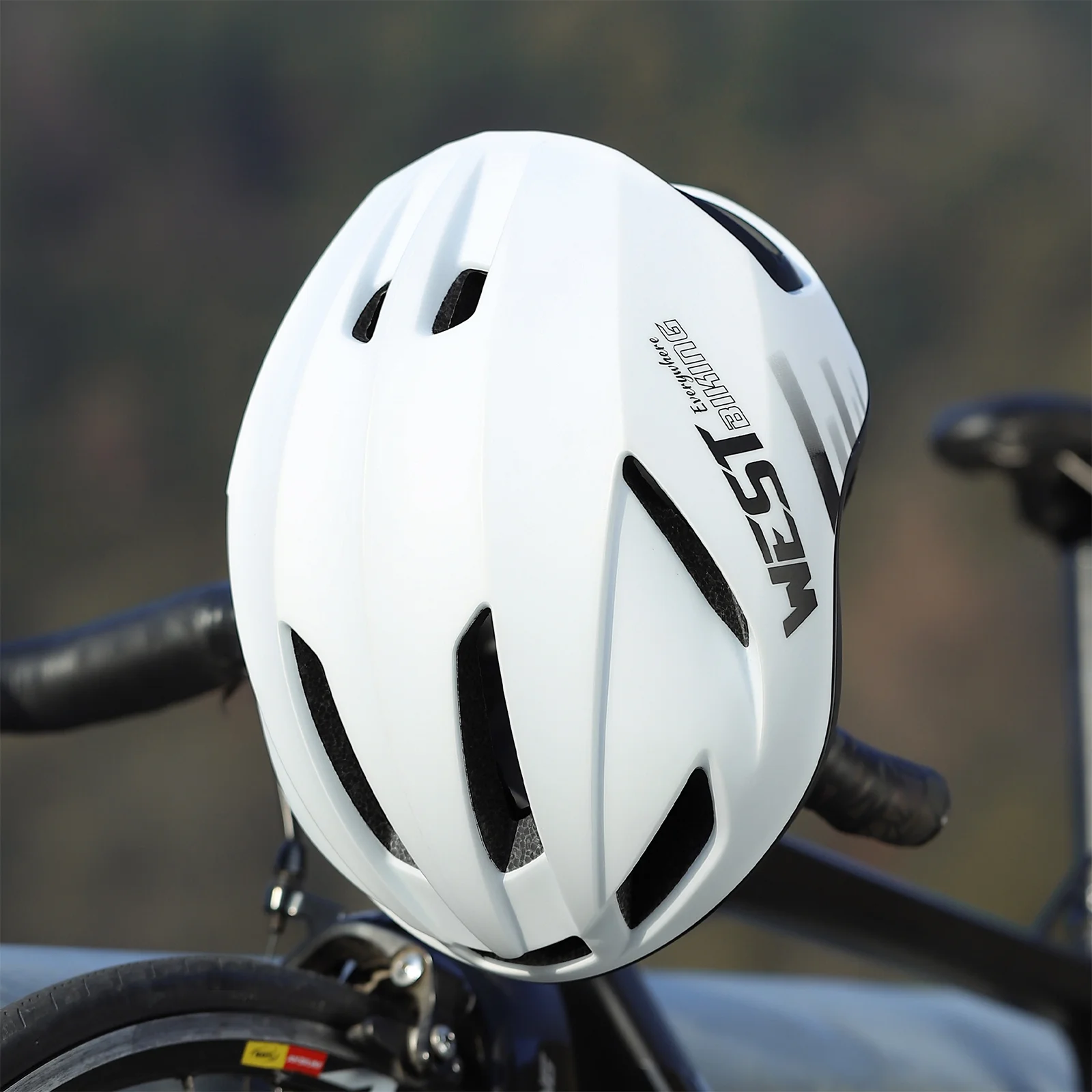 Breathable Cycling Helmet with Tail Light, Ultralight Bike Safety