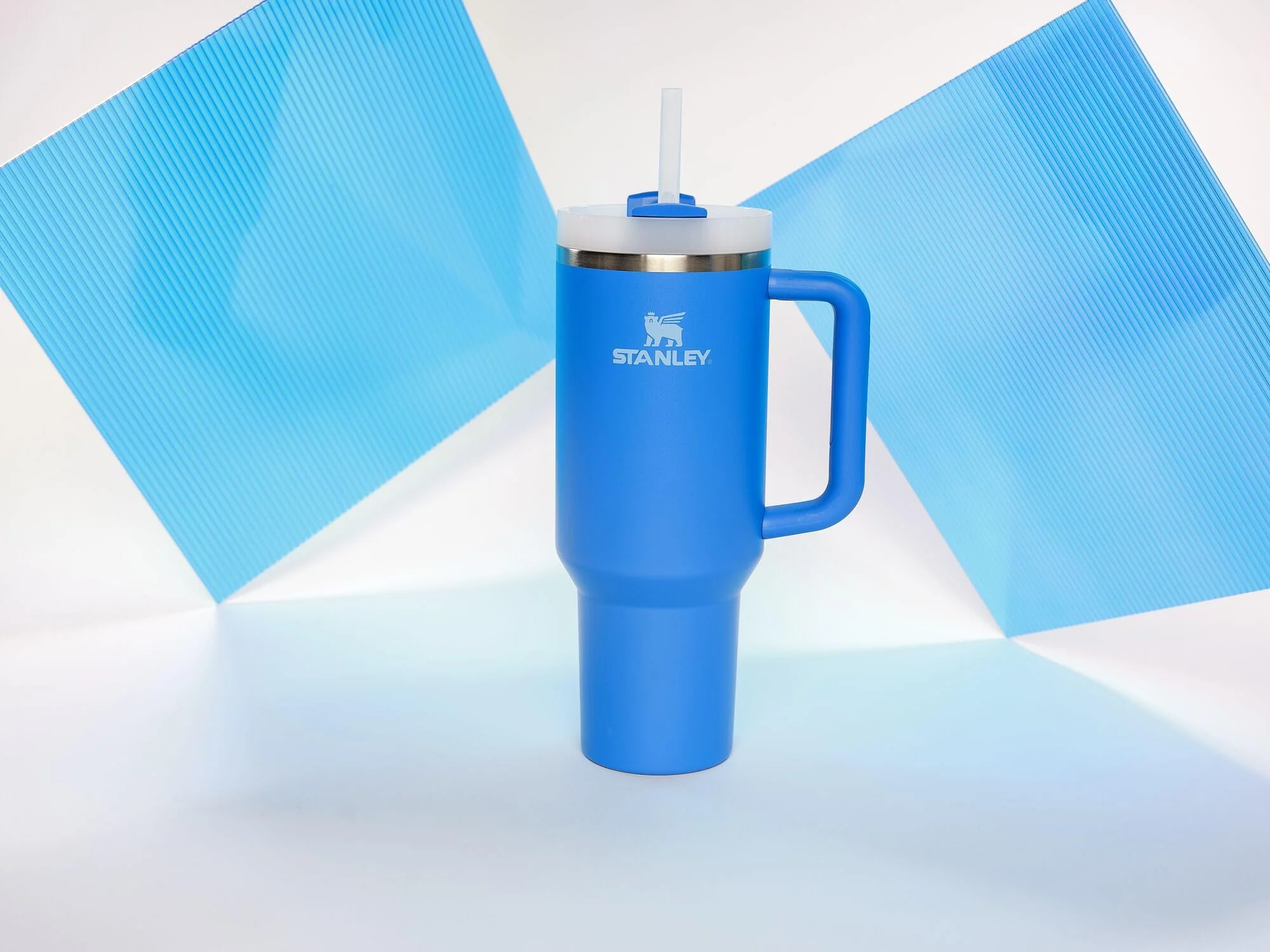 Stanley 40 oz. Quencher H2.0 FlowState Tumbler Azure