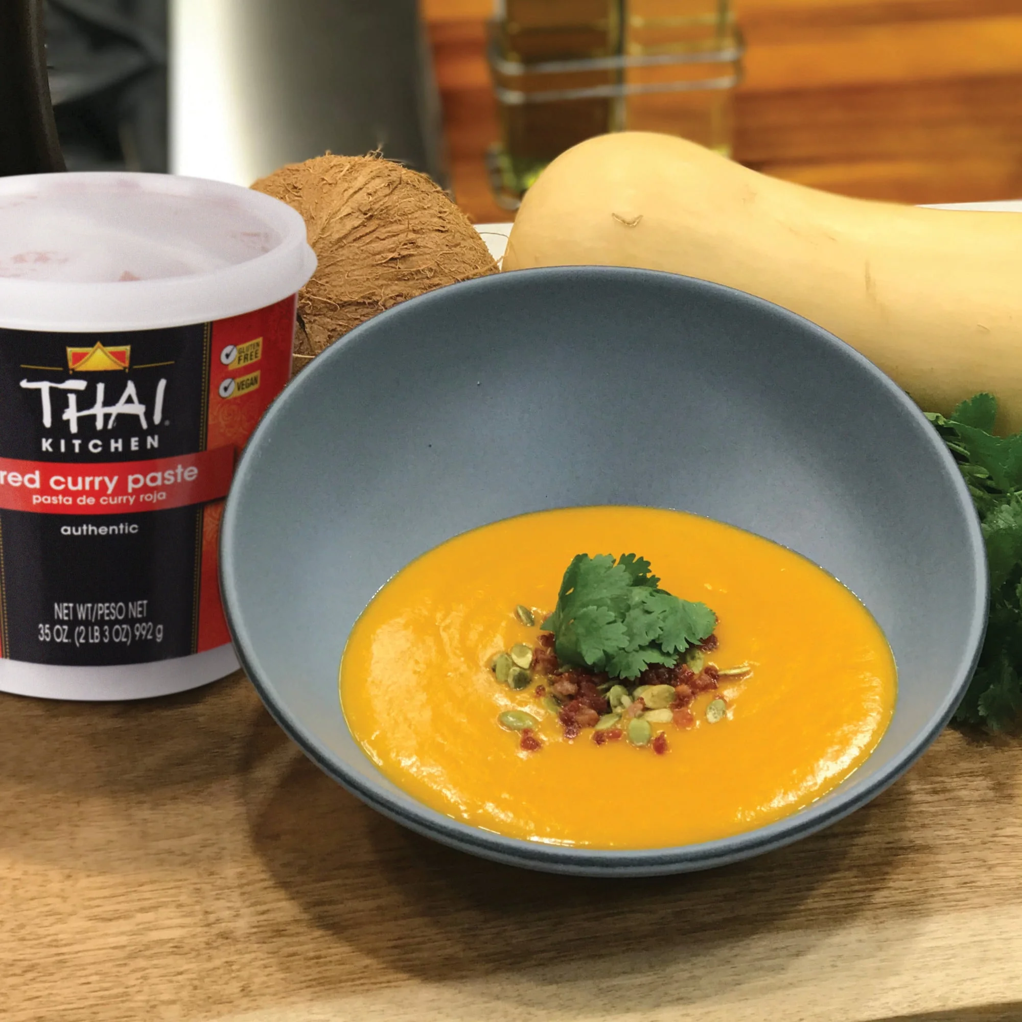 Thai Kitchen Red Curry Paste, 35 oz