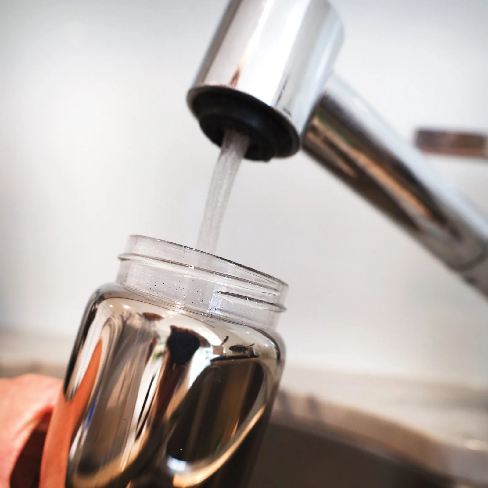 23oz Beille Chrome Glass BPA Free Water Bottle with Bamboo Lid Hydration Health and Beauty