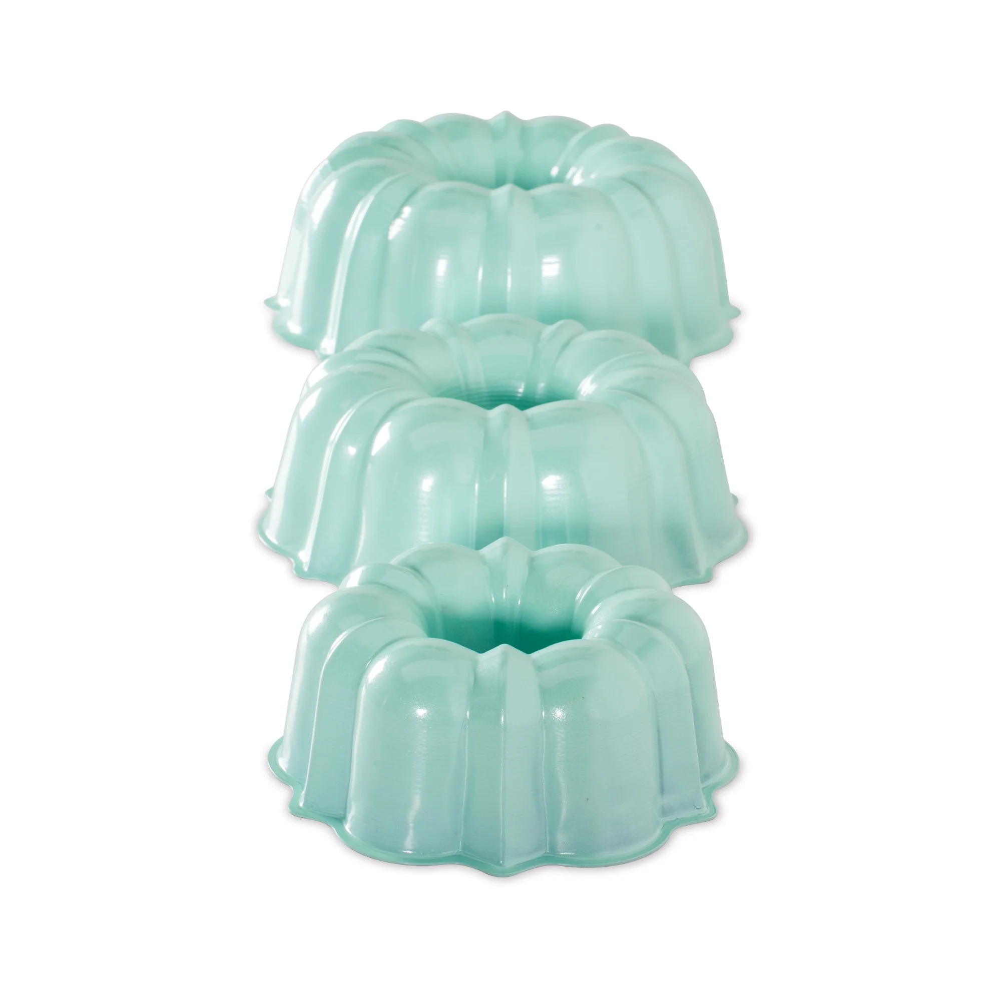 Nordic Ware 3 Piece Tiered Bundt Set 3,6,12 Cup