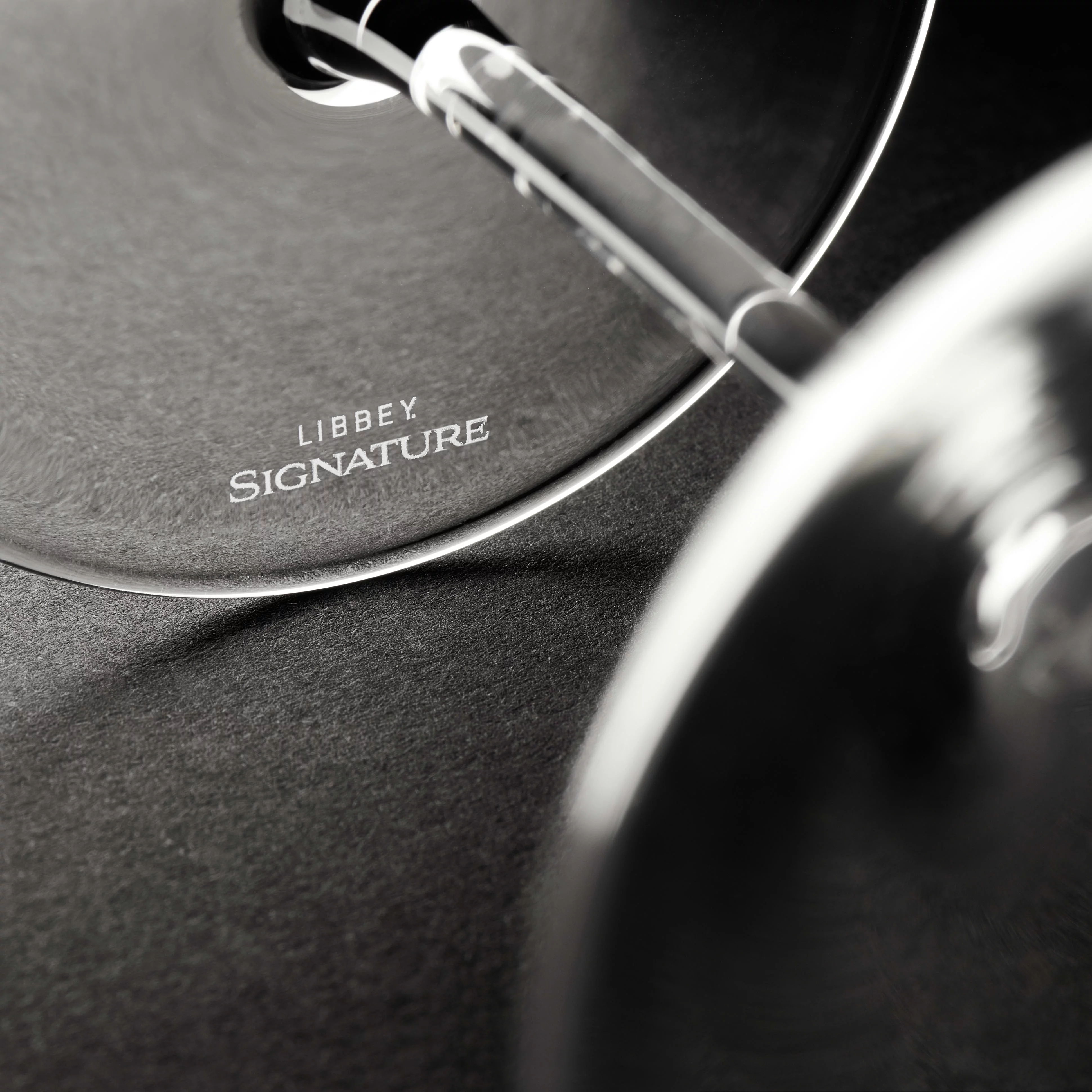 Libbey Signature Kentfield 12-Piece Wine Glass Party Set for Red and White Wines