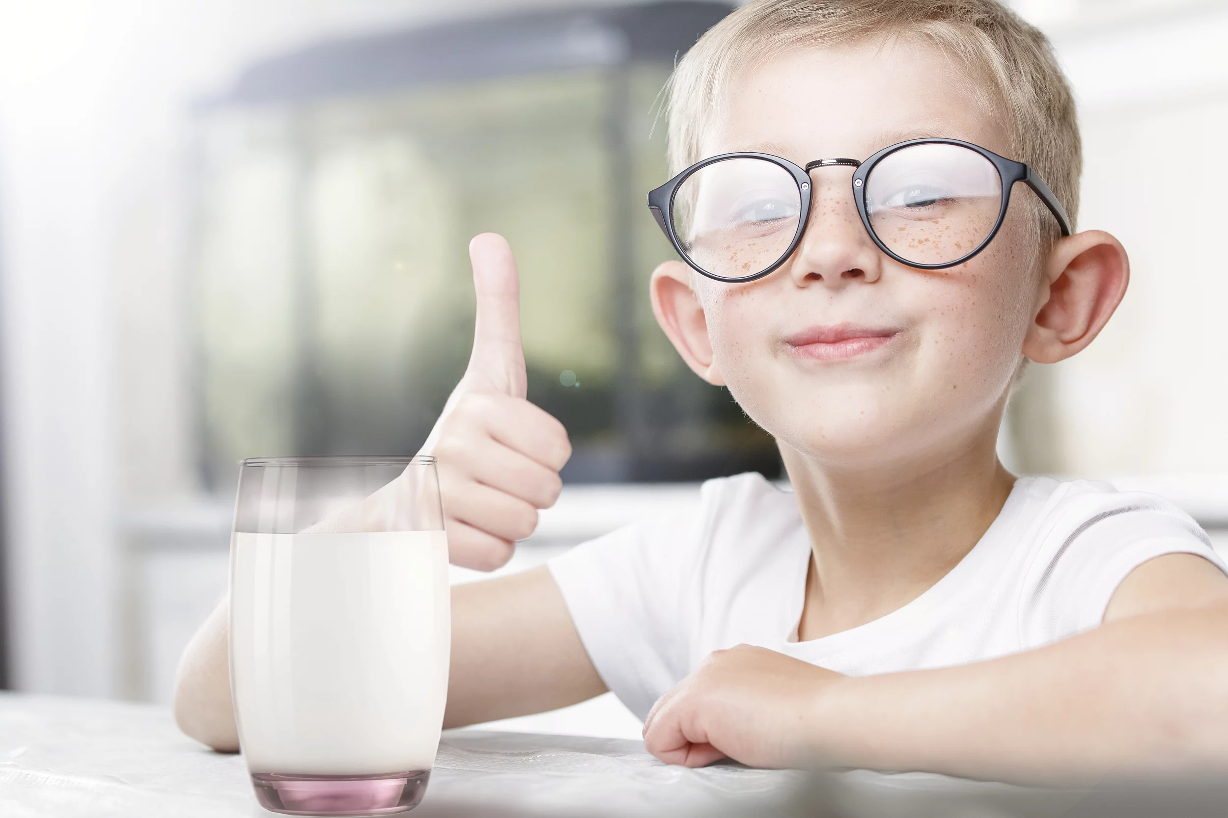 Burns Glass Italian Style Lavender Beverage Glasses 13 oz Actual Purple Glass Heavy Base  (Set of 4)