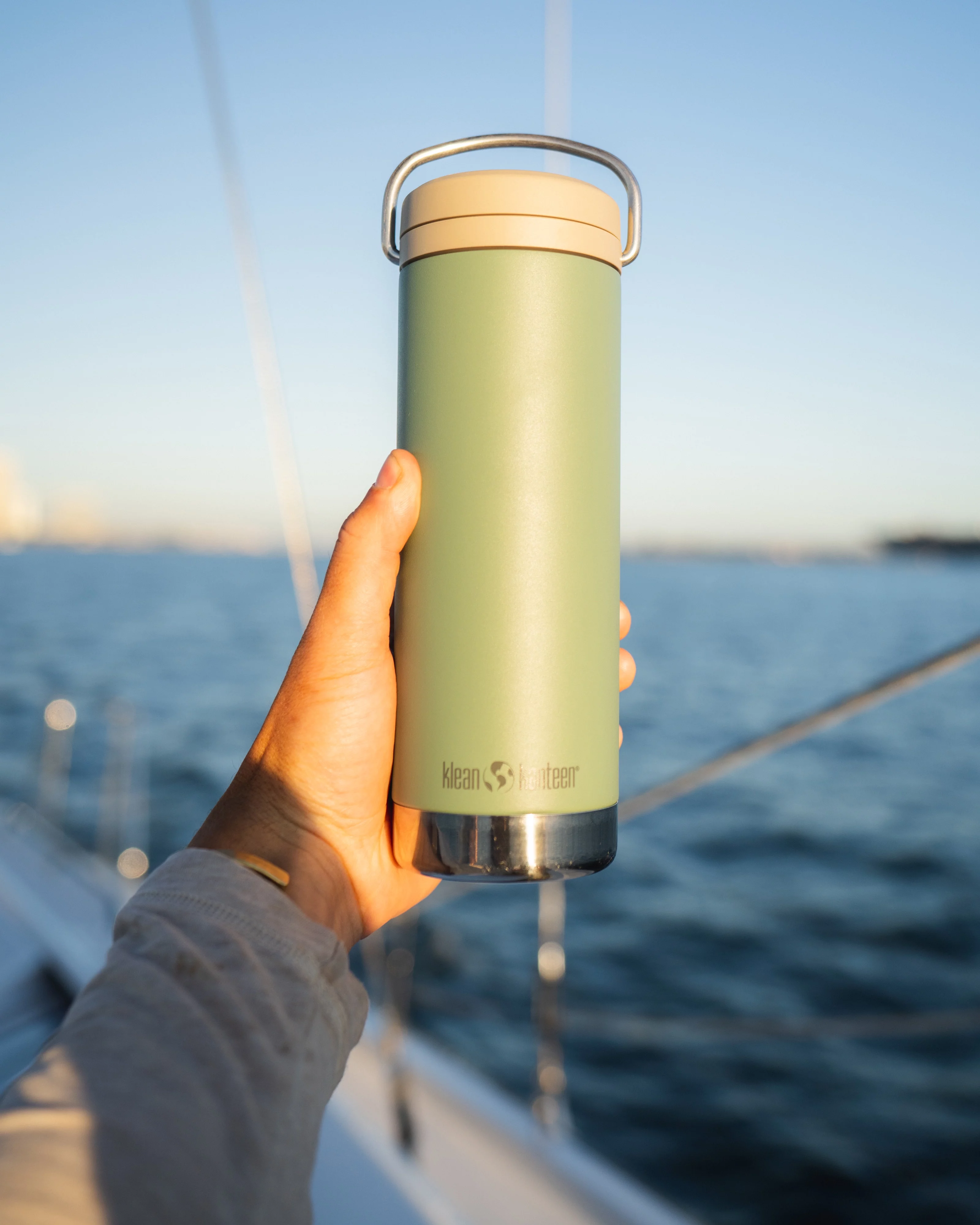 Klean Kanteen 20 fl oz Insulated Water Bottle Twist Cap Sea Spray