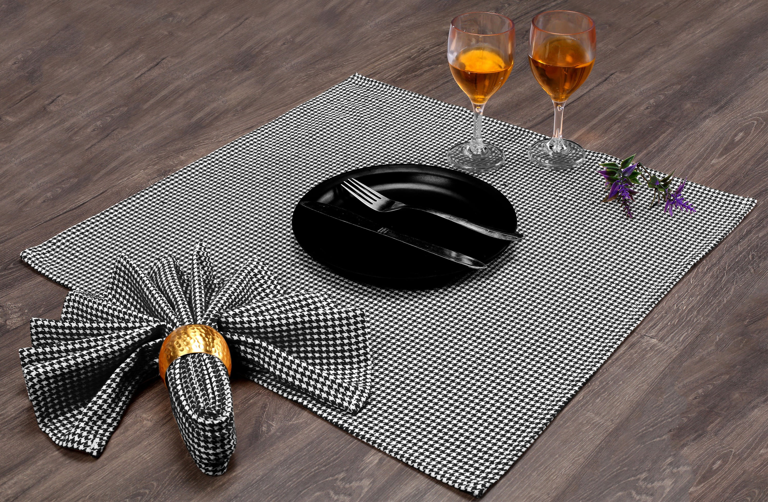 Native Fab Reusable Houndstooth Cloth Napkin 18x18 Cotton Set of 12 - Black